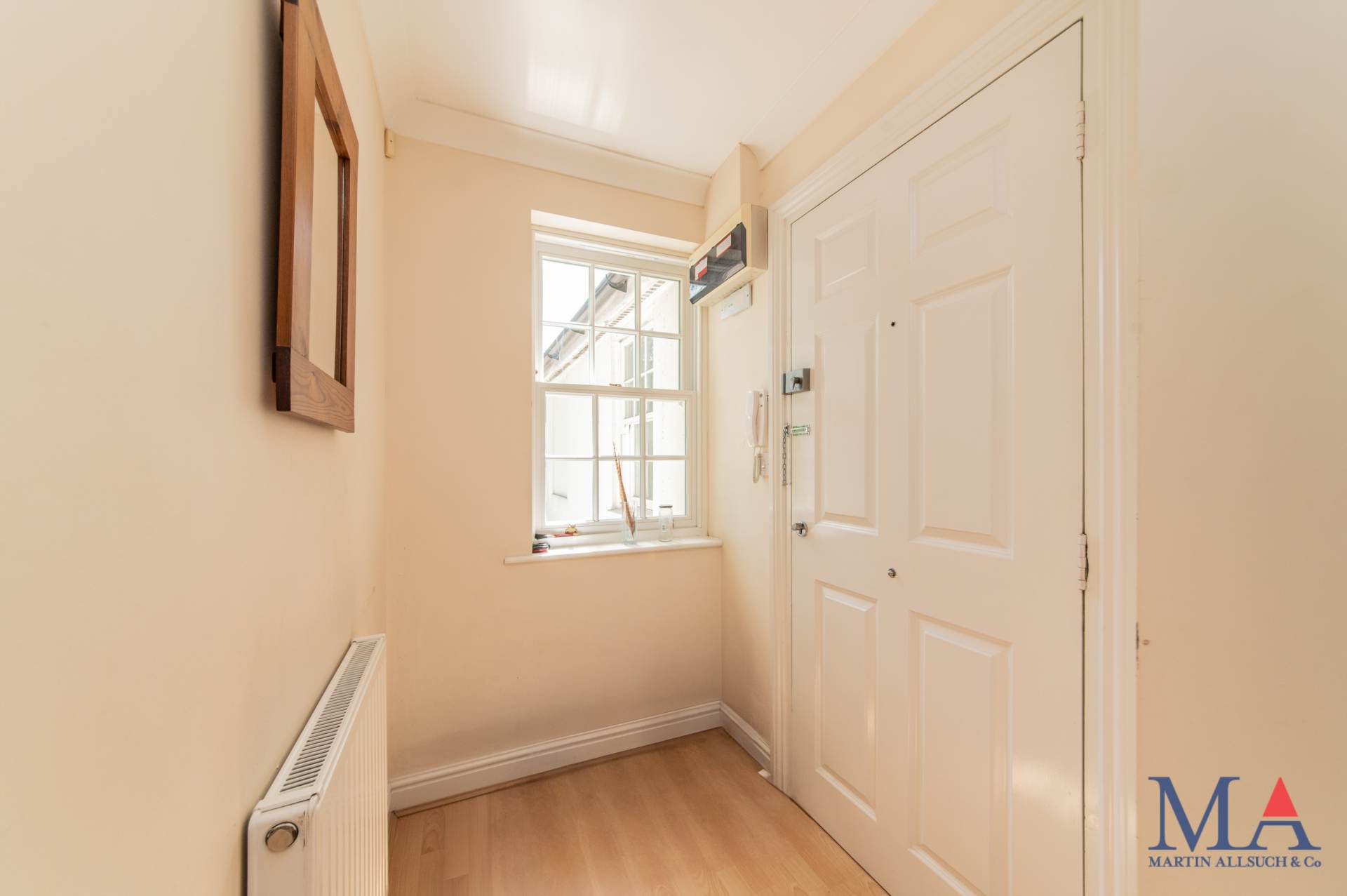Additional Property Image 1 bedroom Flat for sale in Elstree 11