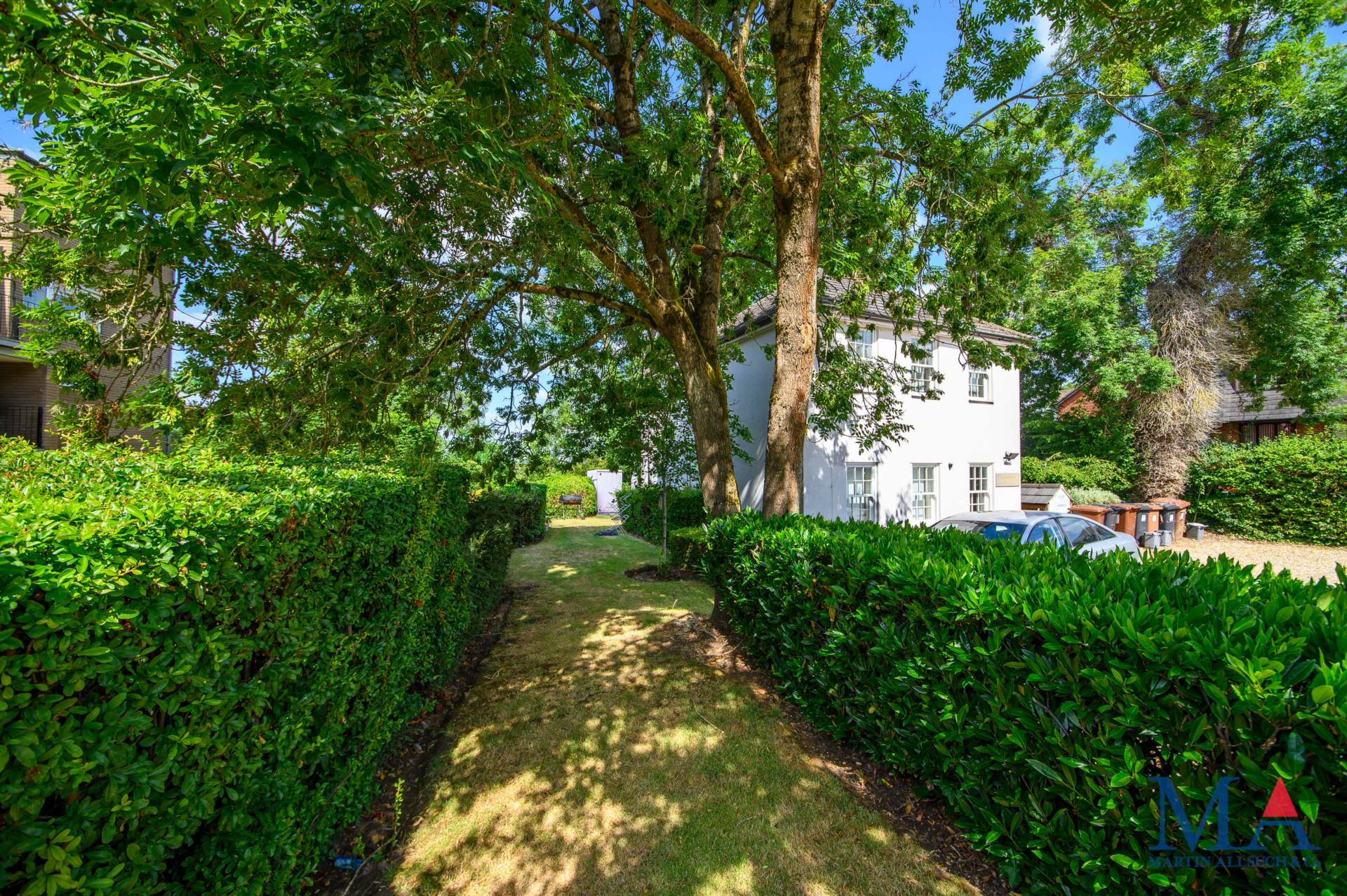Additional Property Image 1 bedroom Flat for sale in Elstree 12