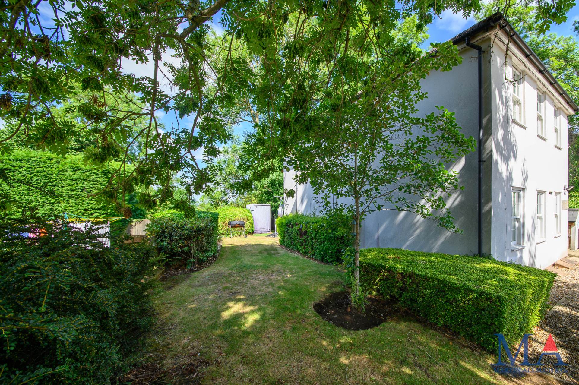 Additional Property Image 1 bedroom Flat for sale in Elstree 13