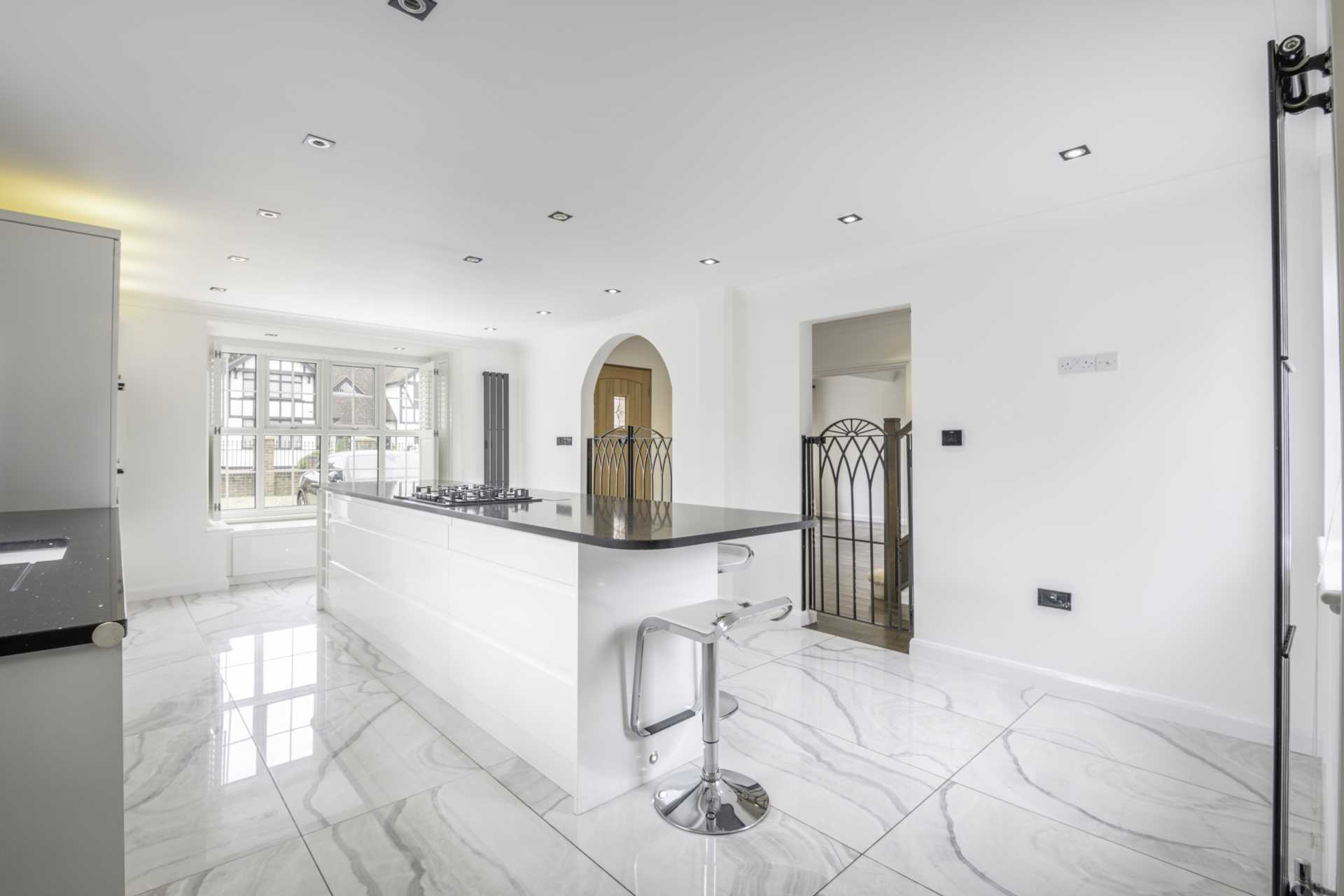 Additional Property Image 4 bedroom Semi Detached for sale in Borehamwood 4