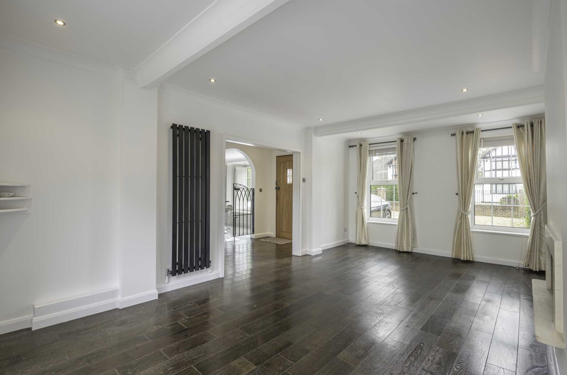 Additional Property Image 4 bedroom Semi Detached for sale in Borehamwood 6