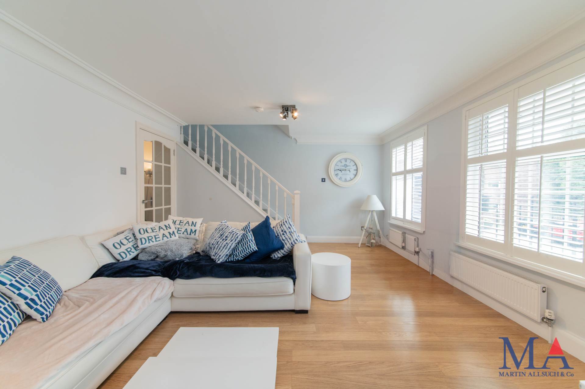 Additional Property Image 4 bedroom Town House for sale in Borehamwood 52