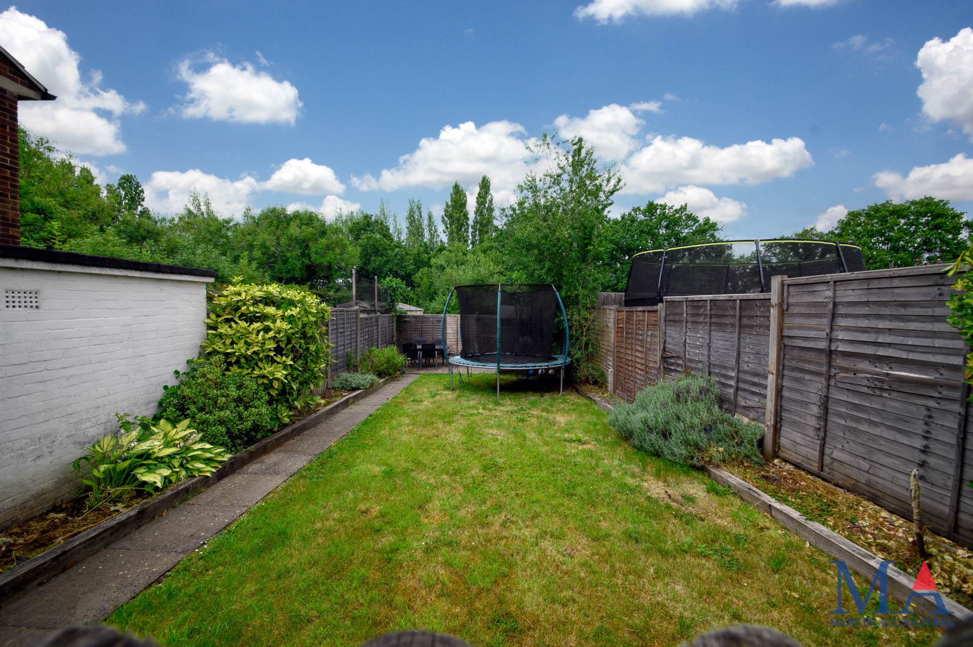 Additional Property Image 3 bedroom Semi Detached for sale in Borehamwood 20