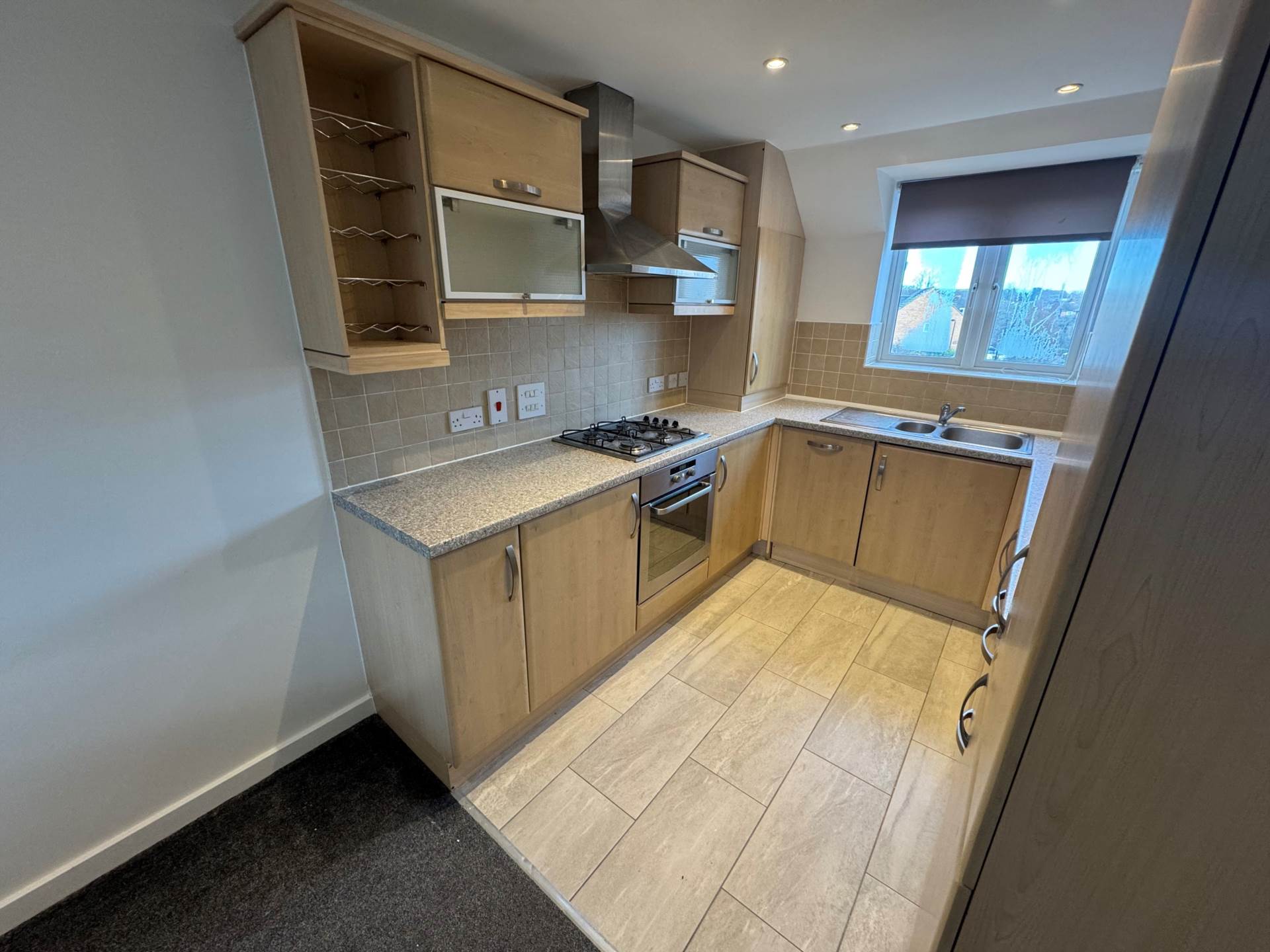 Additional Property Image 2 bedroom Flat for sale in Borehamwood 9