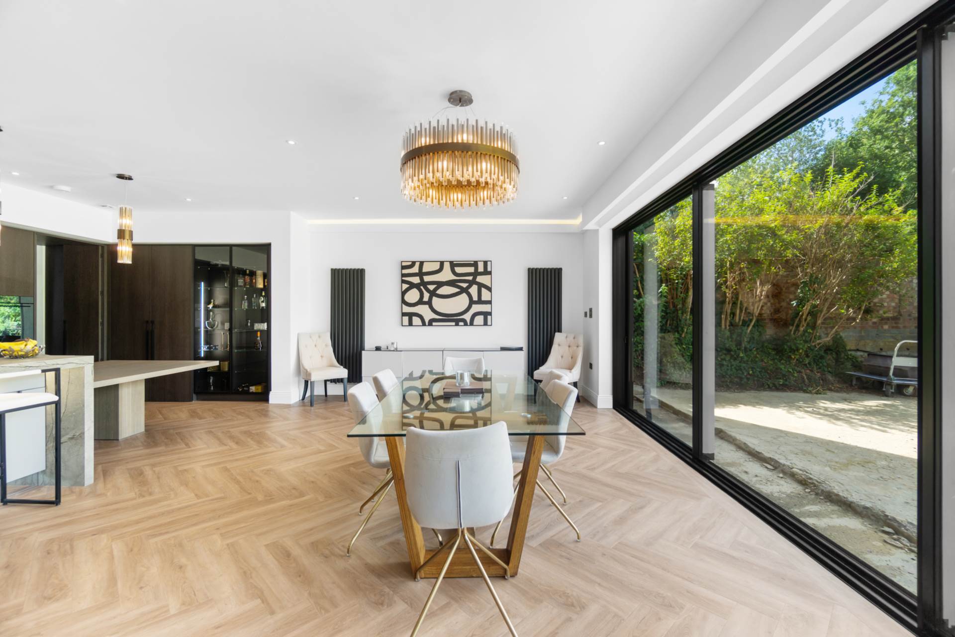 Additional Property Image 5 bedroom Detached for sale in Borehamwood 4