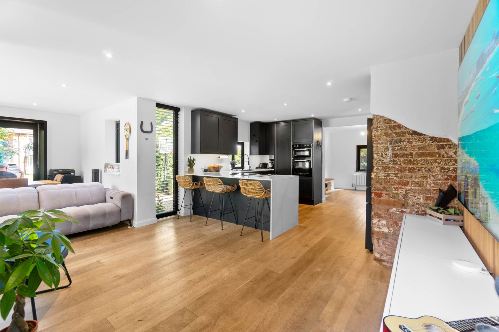 Additional Property Image 3 bedroom Cottage for sale in Radlett 2