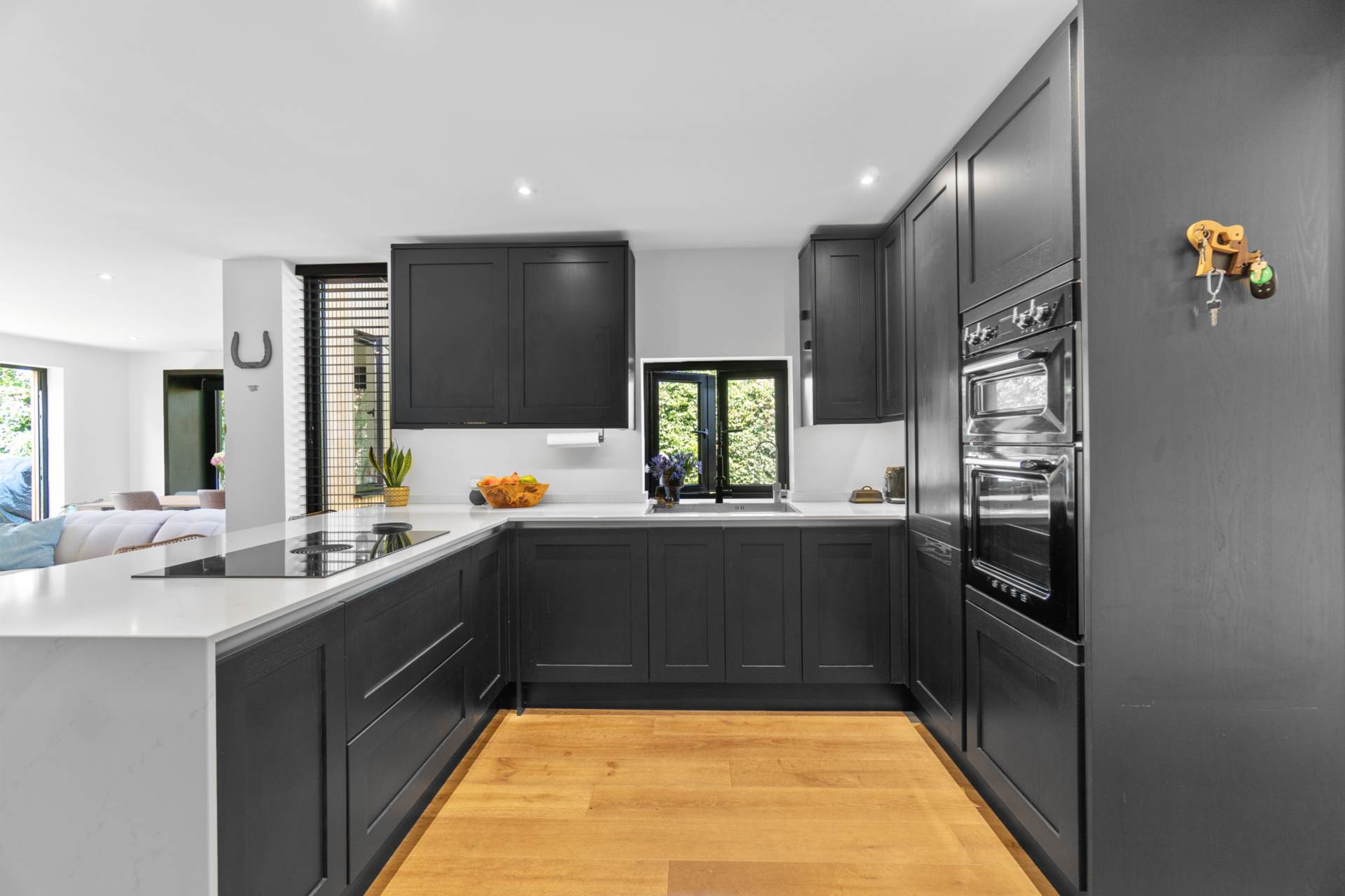 Additional Property Image 3 bedroom Cottage for sale in Radlett 4