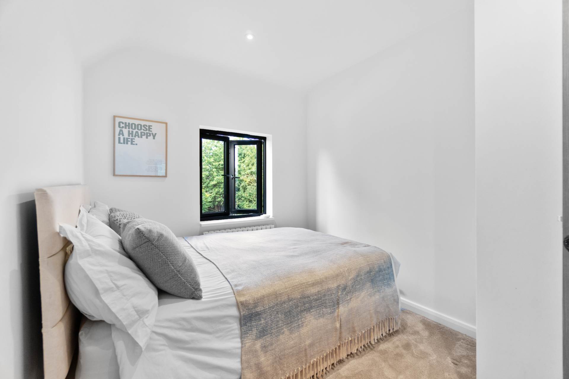 Additional Property Image 3 bedroom Cottage for sale in Radlett 6