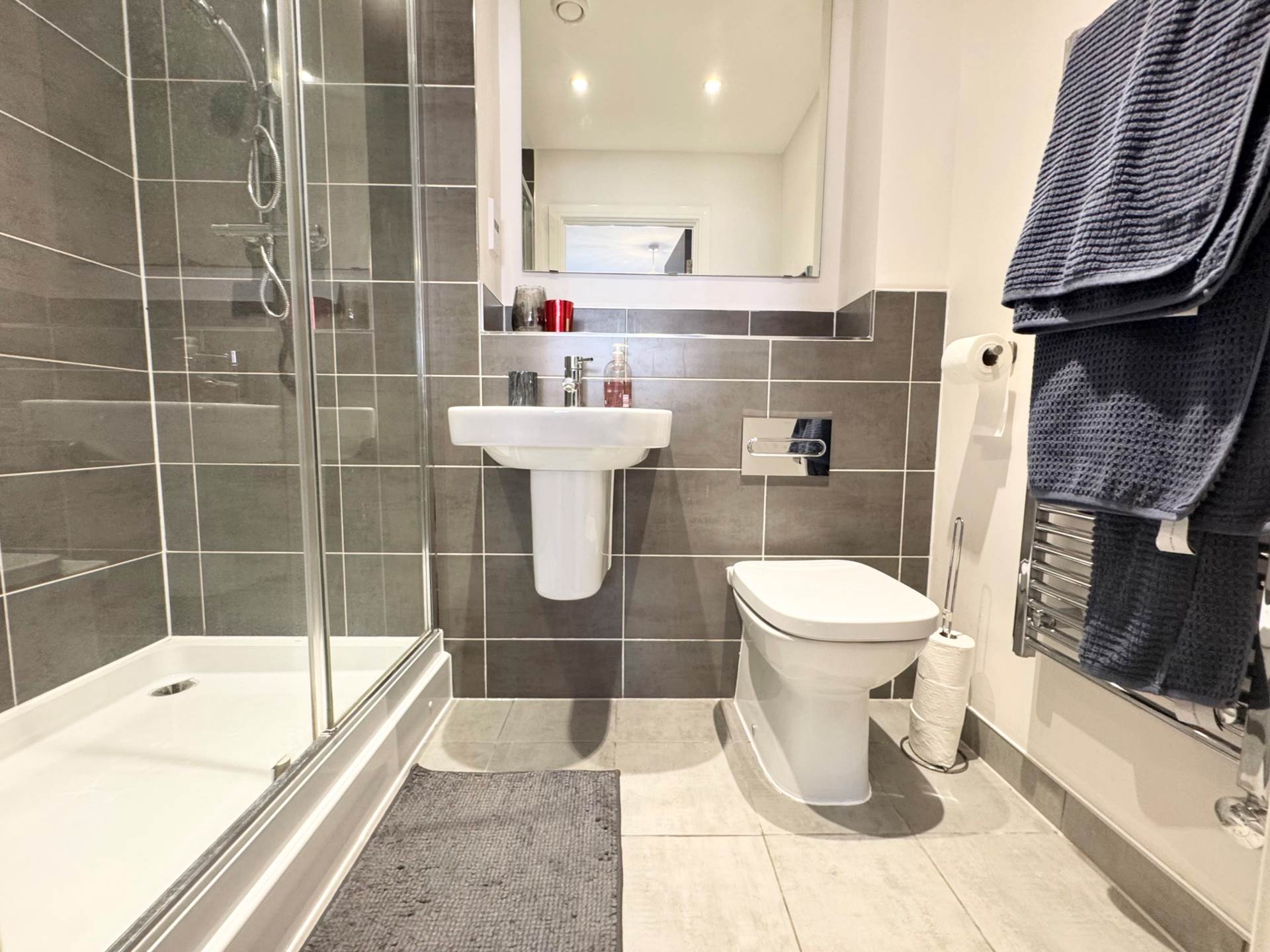 Additional Property Image 2 bedroom Flat for sale in Borehamwood 12