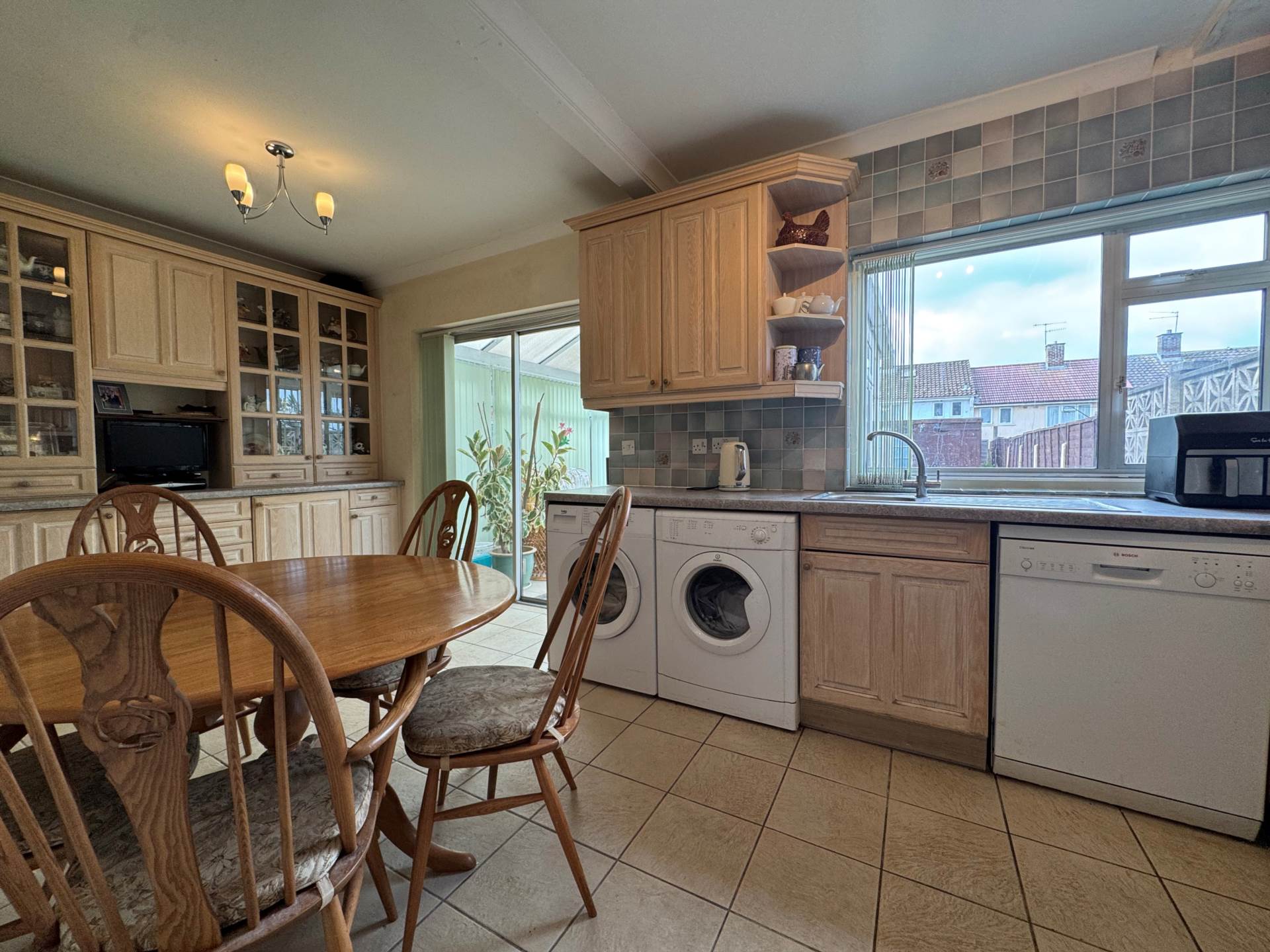 Additional Property Image 3 bedroom Terraced for sale in Borehamwood 5