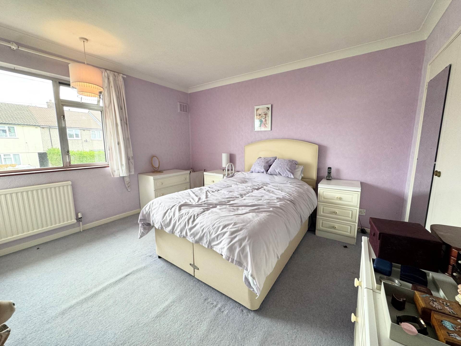 Additional Property Image 3 bedroom Terraced for sale in Borehamwood 12