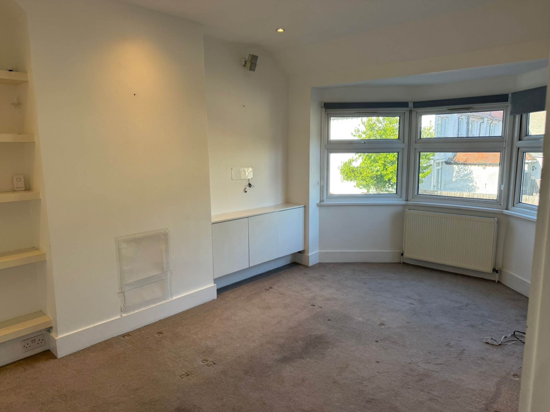 1 bedroom Flat for sale in London