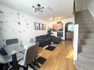 2 bedroom Terraced for sale in Borehamwood