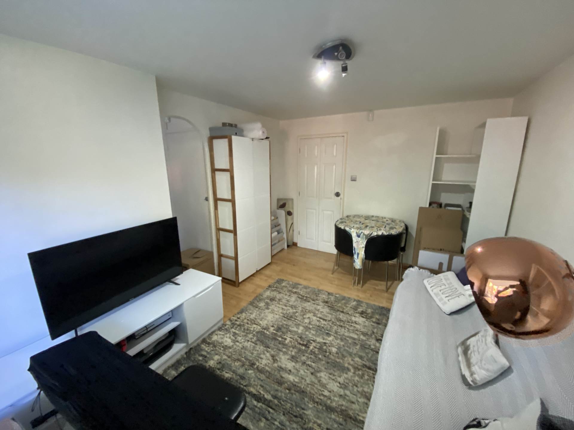 Additional Property Image 1 bedroom Flat for sale in London 3