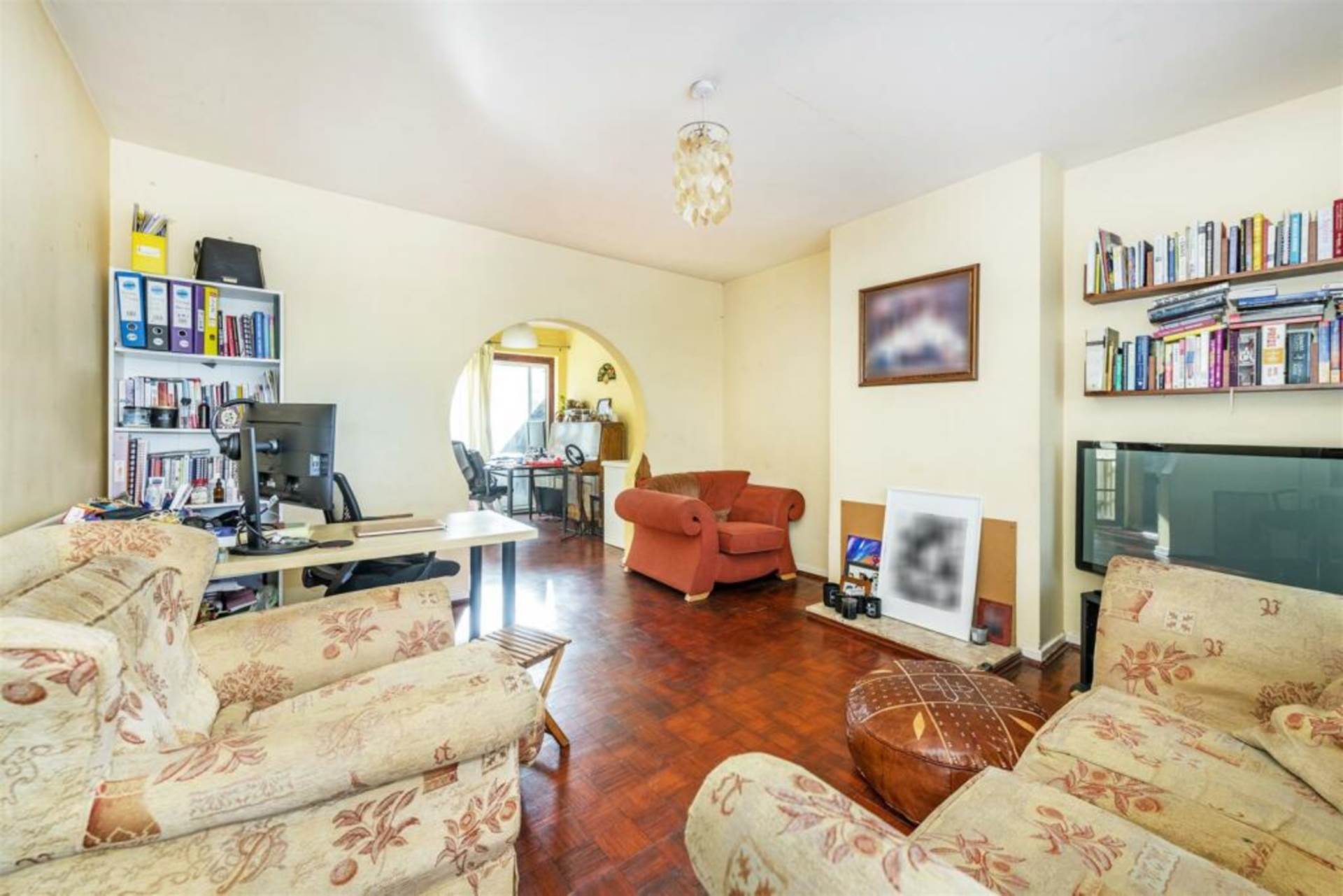 Additional Property Image 4 bedroom Semi Detached for sale in Borehamwood 2