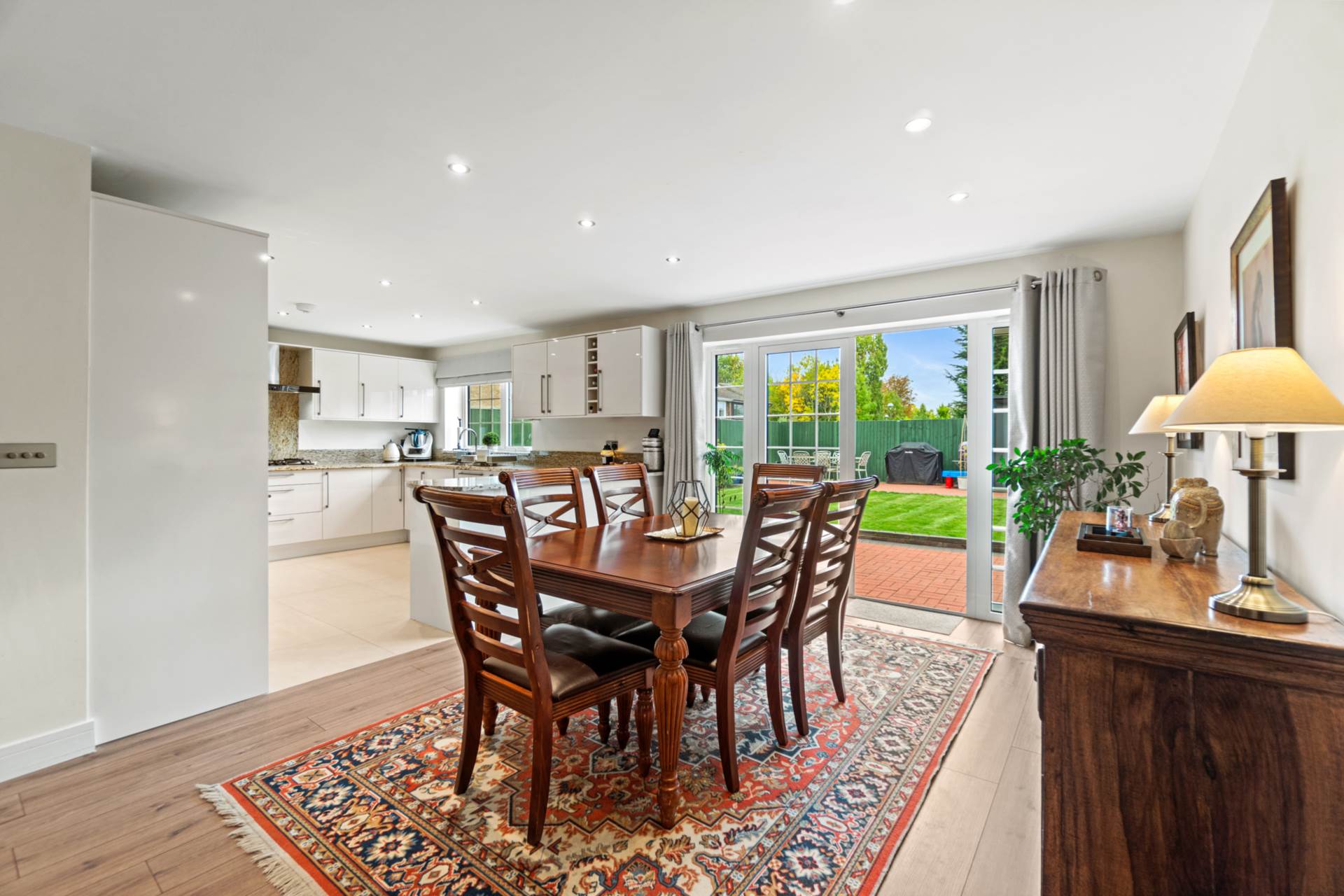 Additional Property Image 4 bedroom Detached for sale in Borehamwood 5