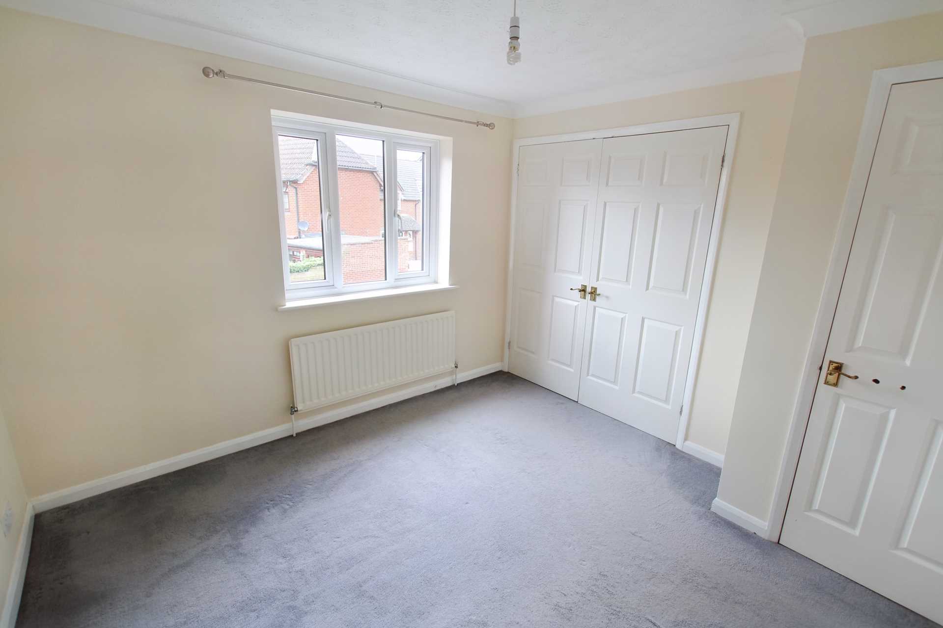 Additional Property Image 2 bedroom Terraced to rent in Aylesbury 7