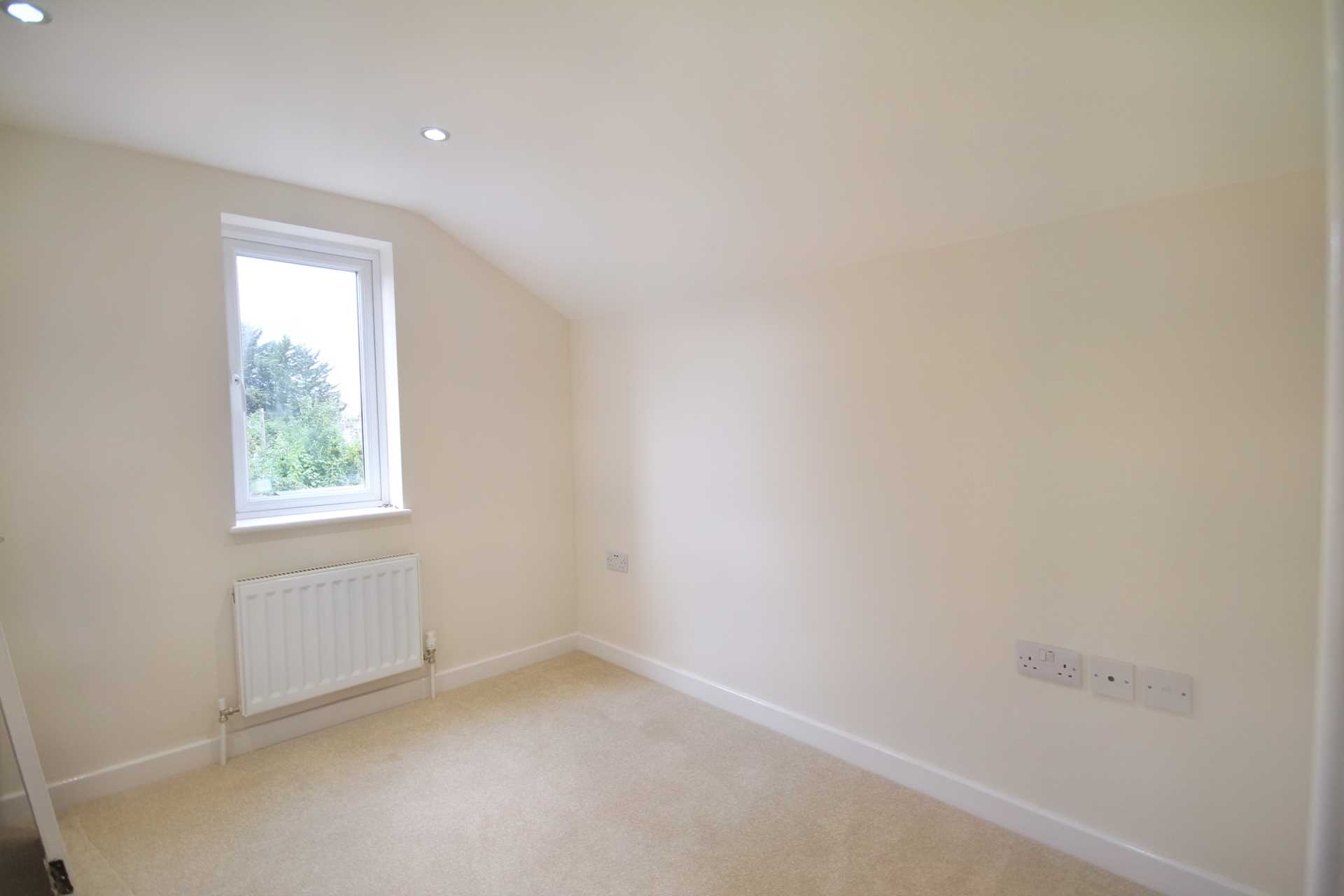 Additional Property Image 3 bedroom Terraced to rent in Aylesbury 7