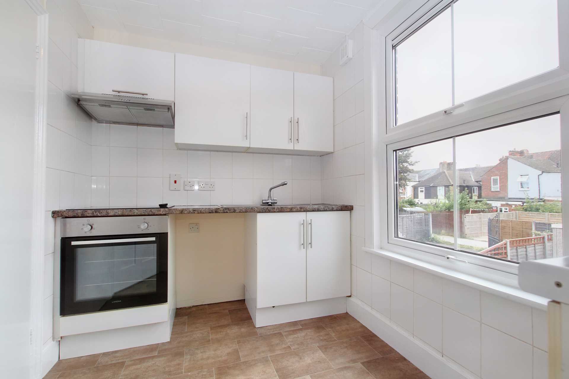 Additional Property Image 1 bedroom Maisonette to rent in Aylesbury 3