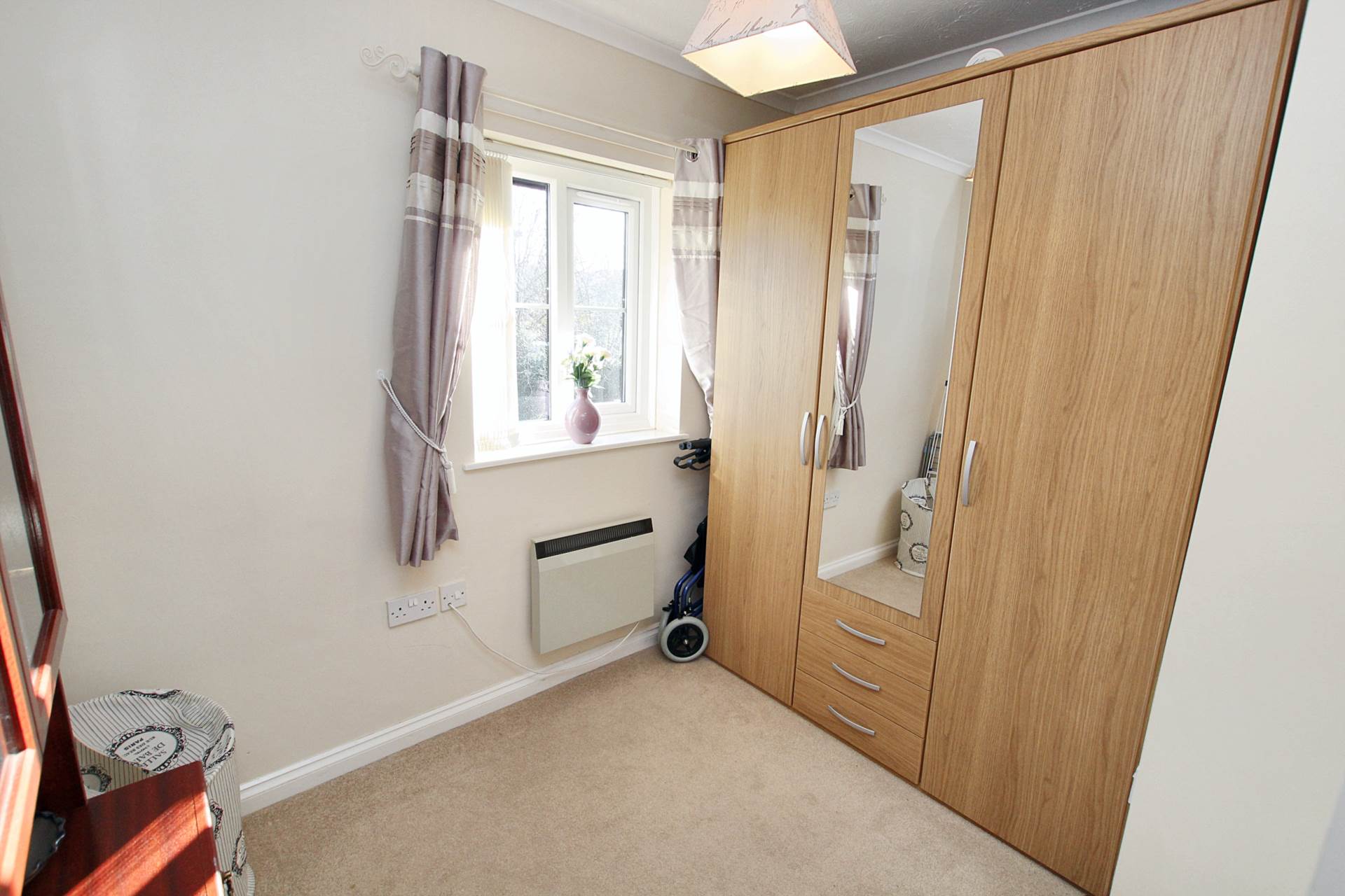 Additional Property Image 2 bedroom Flat for sale in Aylesbury 8