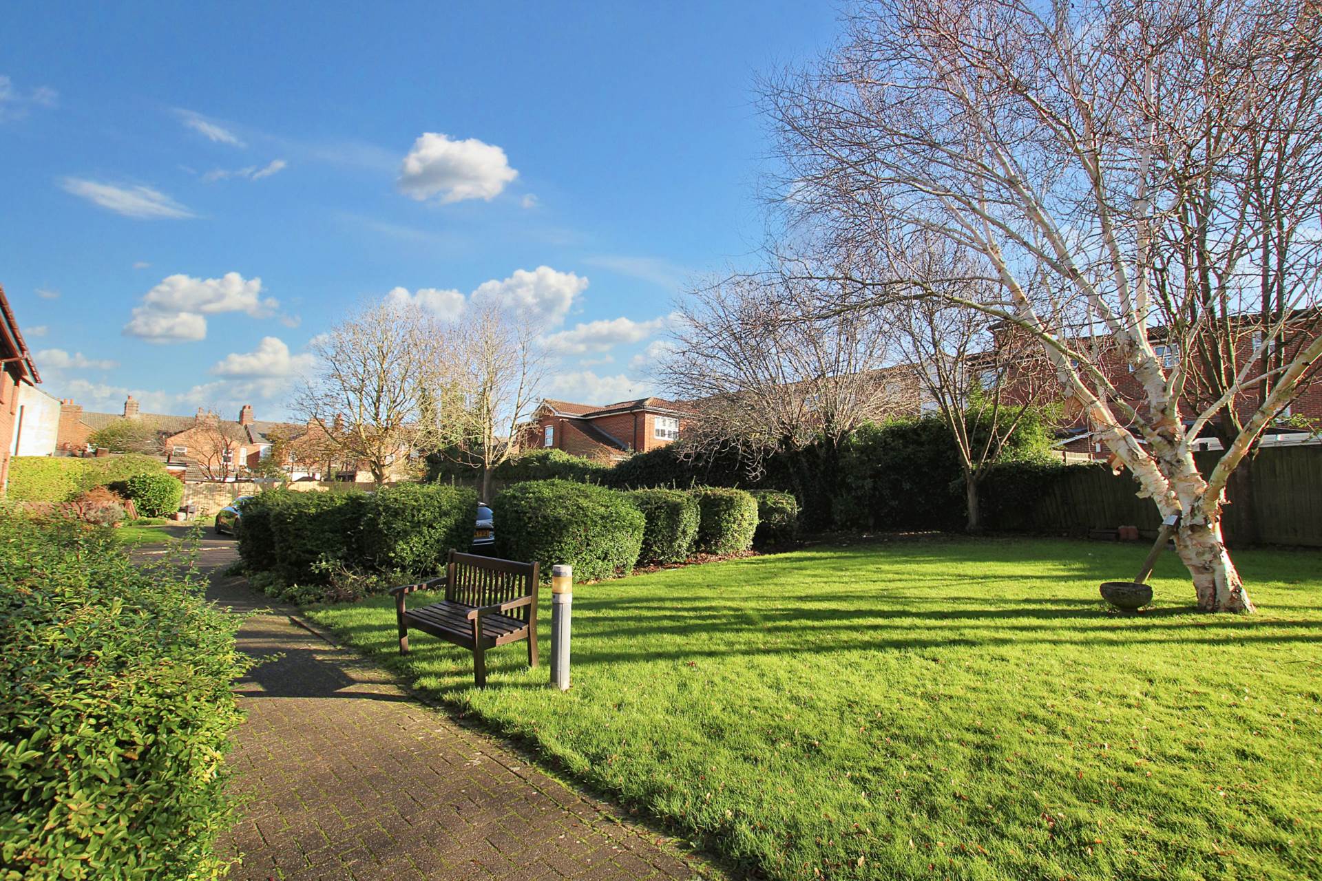 Additional Property Image 2 bedroom Flat for sale in Aylesbury 12