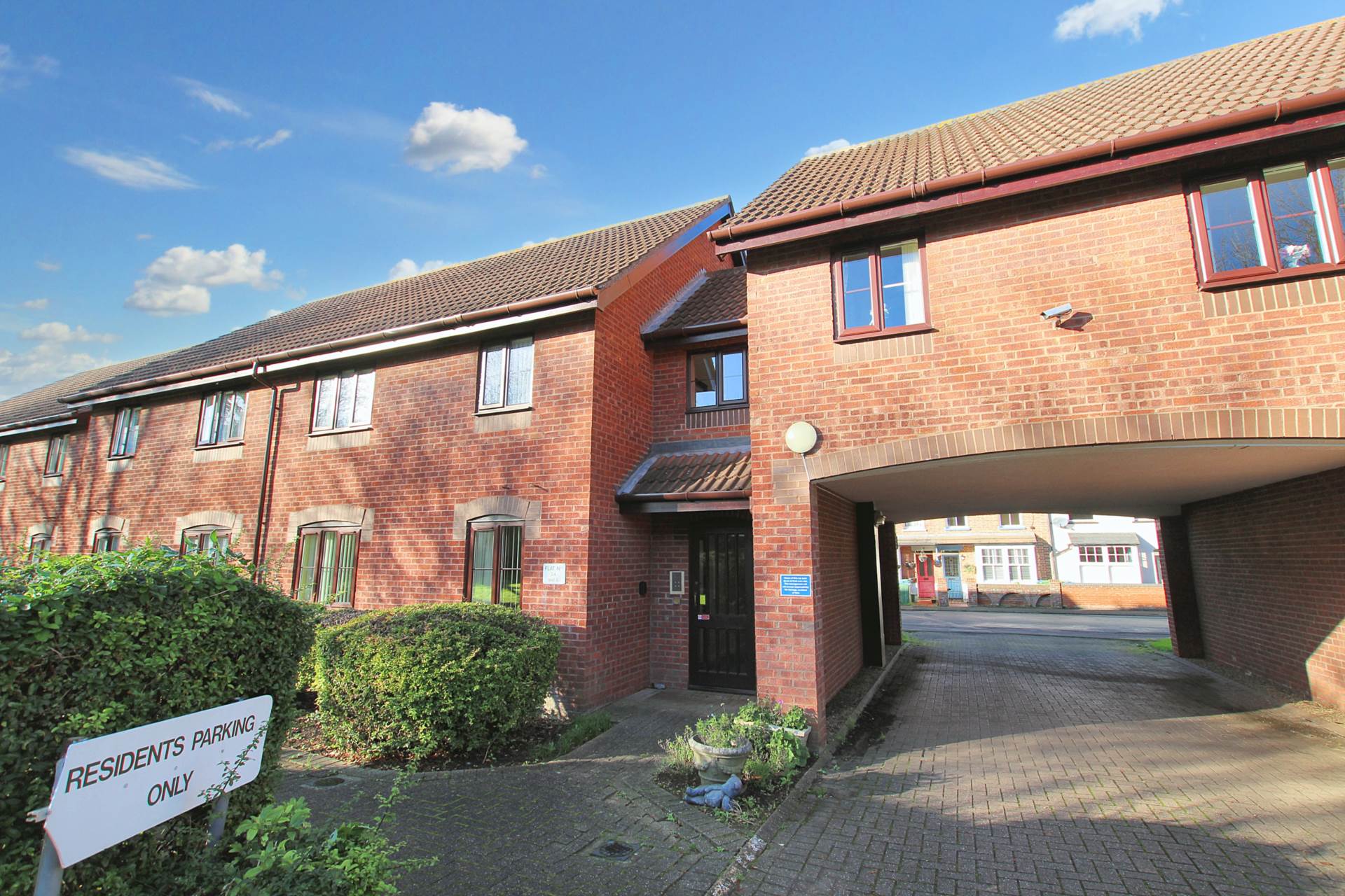 Additional Property Image 2 bedroom Flat for sale in Aylesbury 13