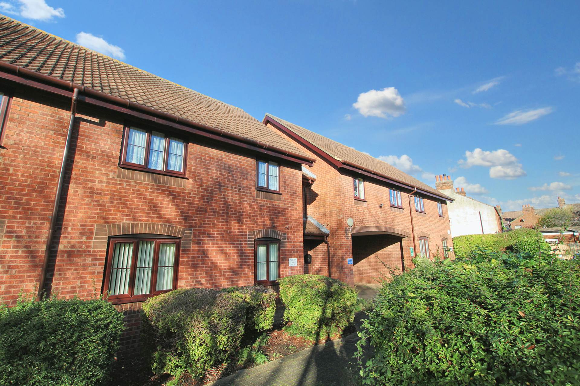 Additional Property Image 2 bedroom Flat for sale in Aylesbury 14