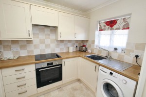 2 bedroom Flat for sale in Aylesbury