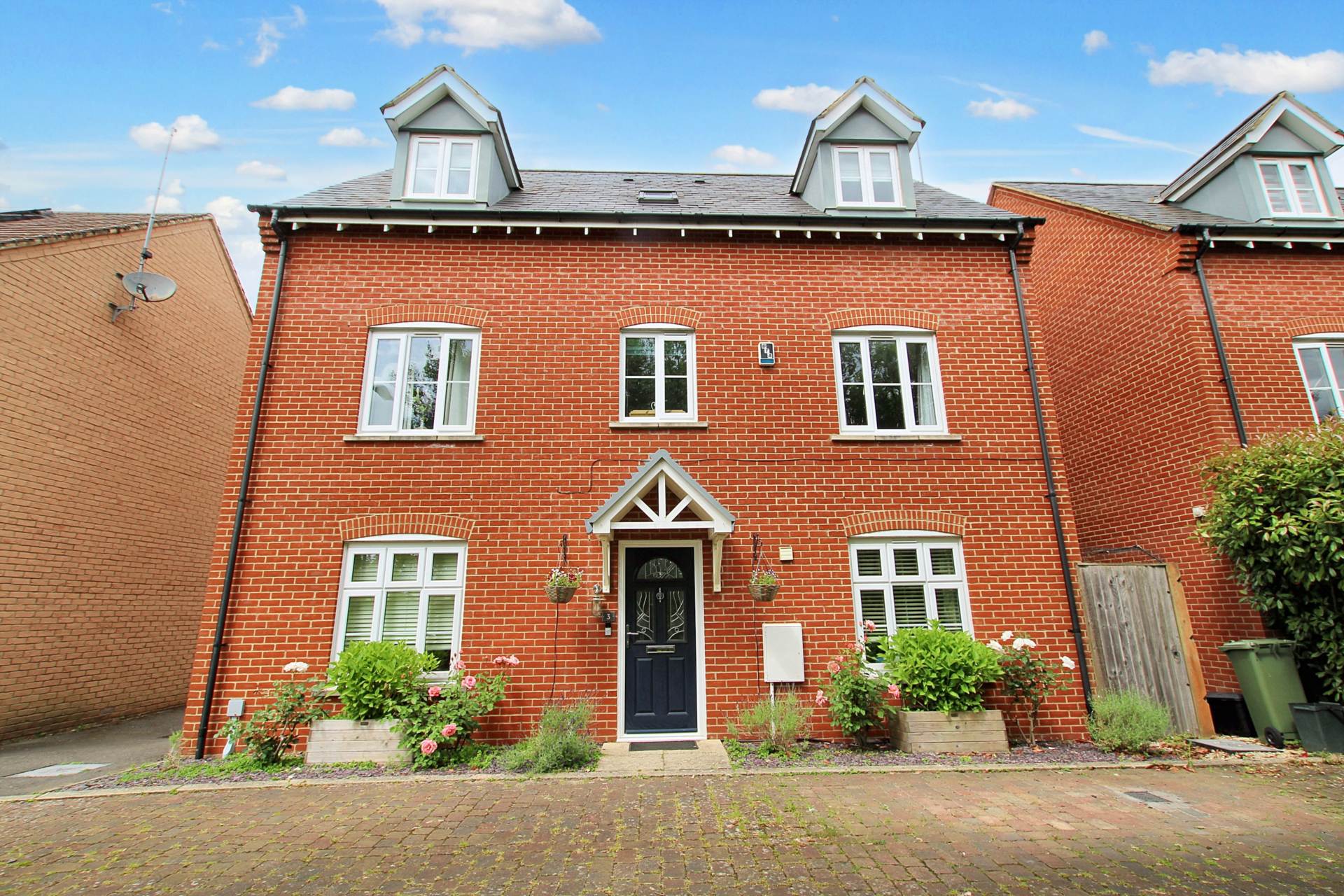 Additional Property Image 5 bedroom Detached for sale in Aylesbury 27