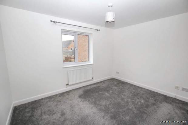 Additional Property Image 2 bedroom Terraced for sale in Aylesbury 9
