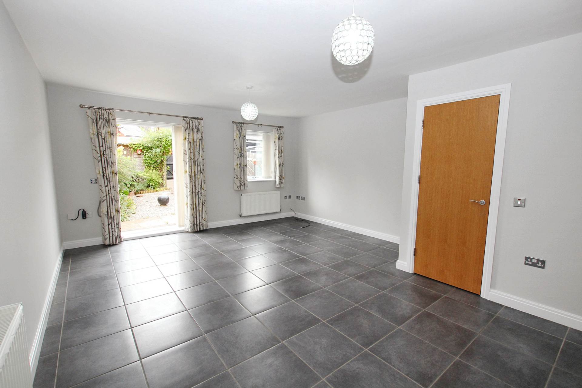 Additional Property Image 3 bedroom Terraced for sale in Aylesbury 5