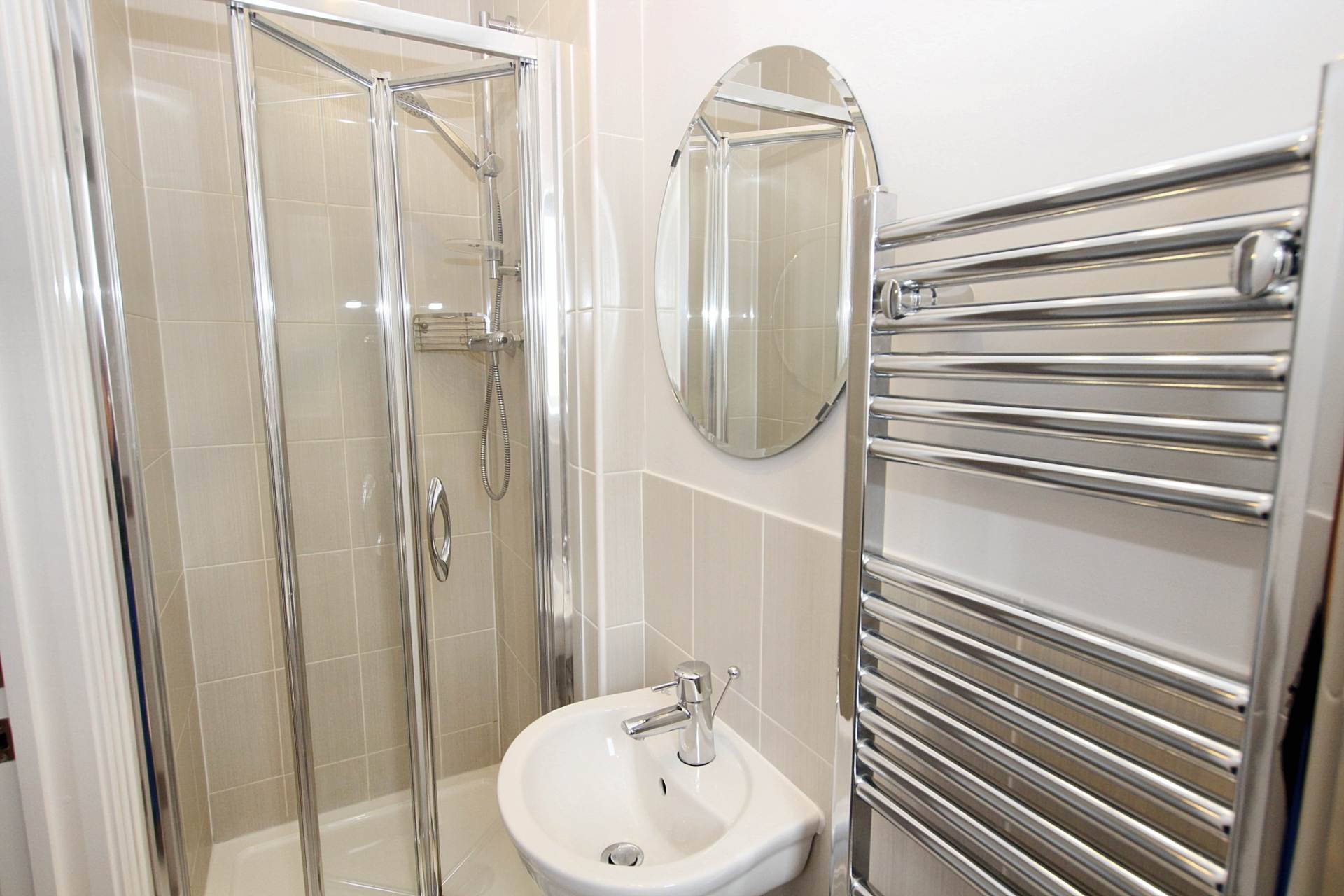 Additional Property Image 3 bedroom Terraced for sale in Aylesbury 18