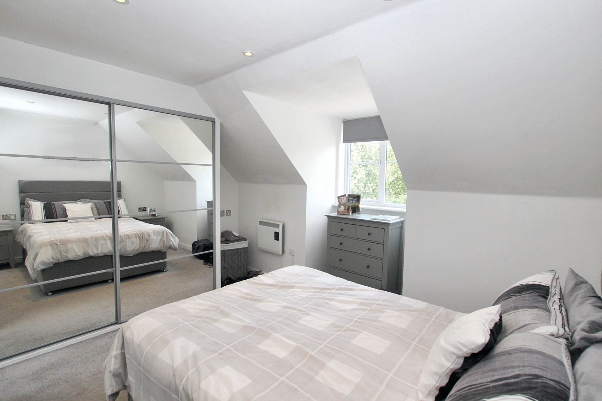 Additional Property Image 1 bedroom Flat for sale in Aylesbury 9