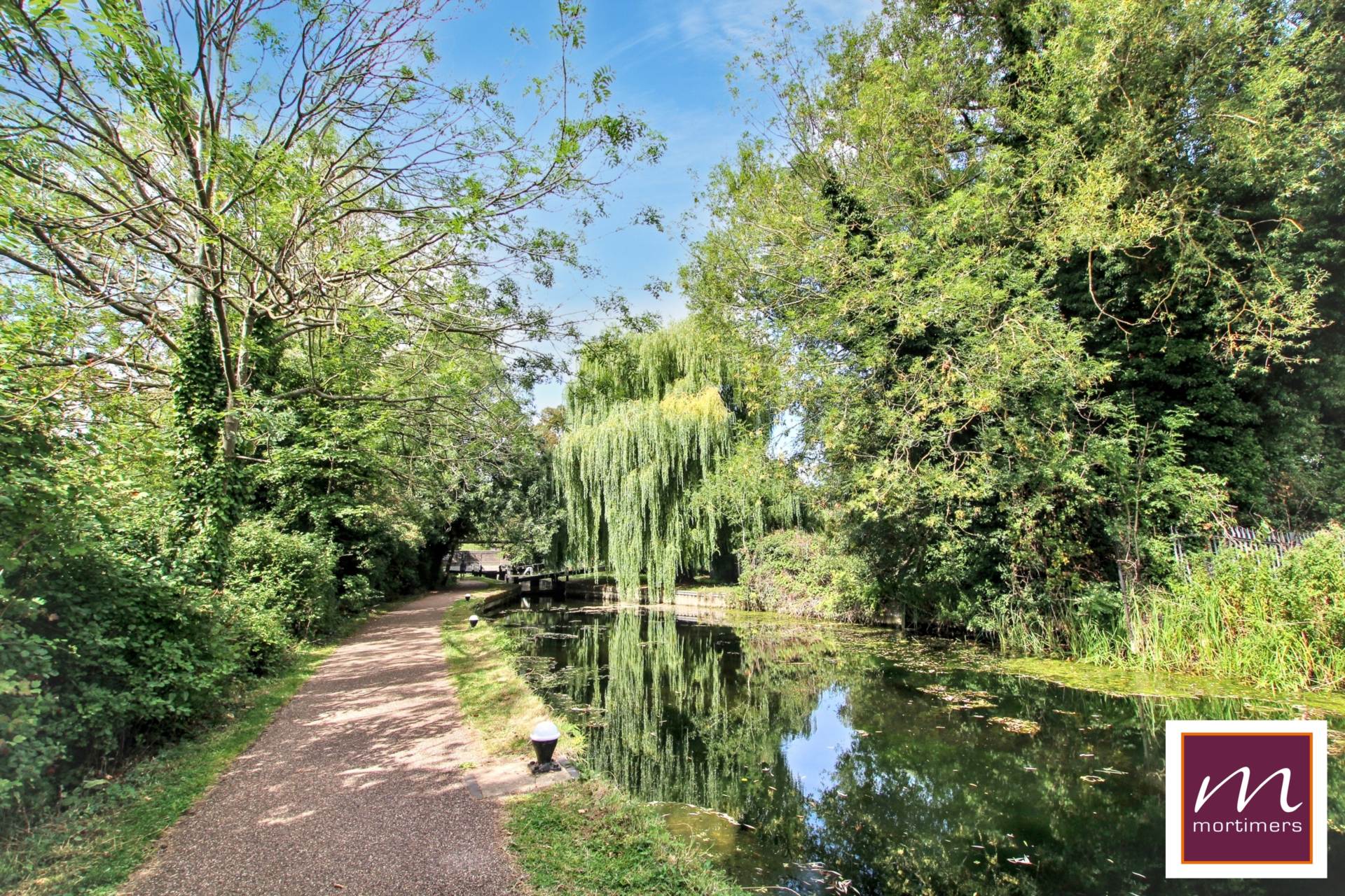 Additional Property Image 2 bedroom Apartment for sale in Aylesbury 14