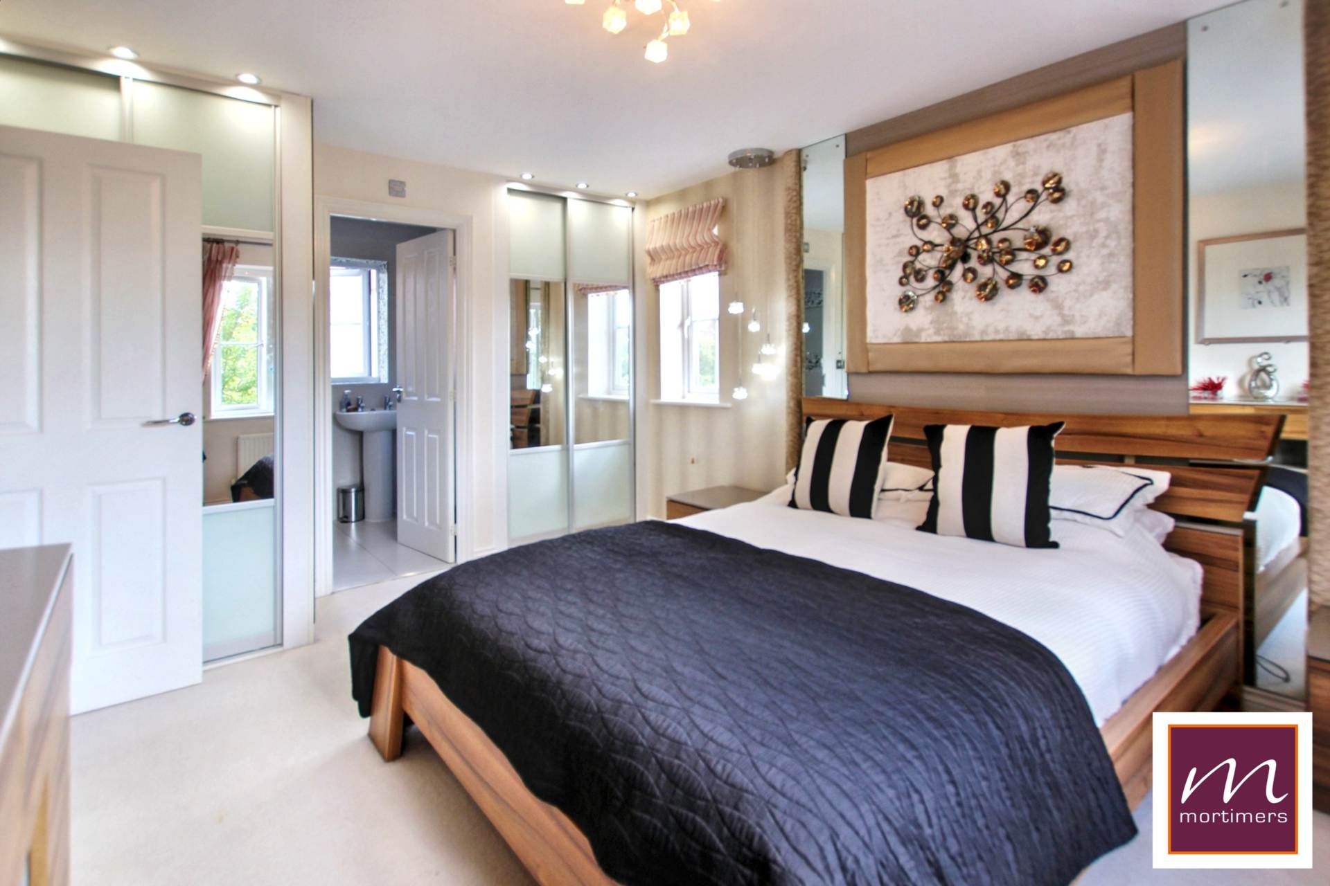 Additional Property Image 5 bedroom Detached for sale in Aylesbury 11