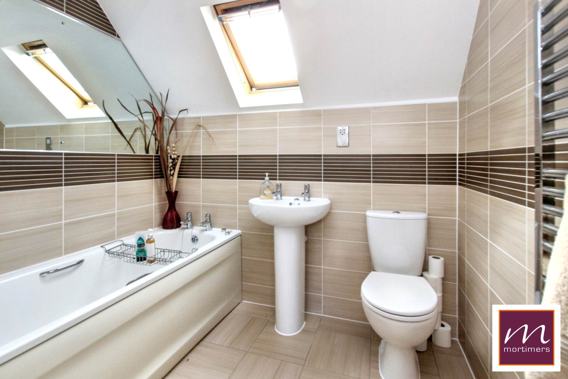 Additional Property Image 5 bedroom Detached for sale in Aylesbury 24