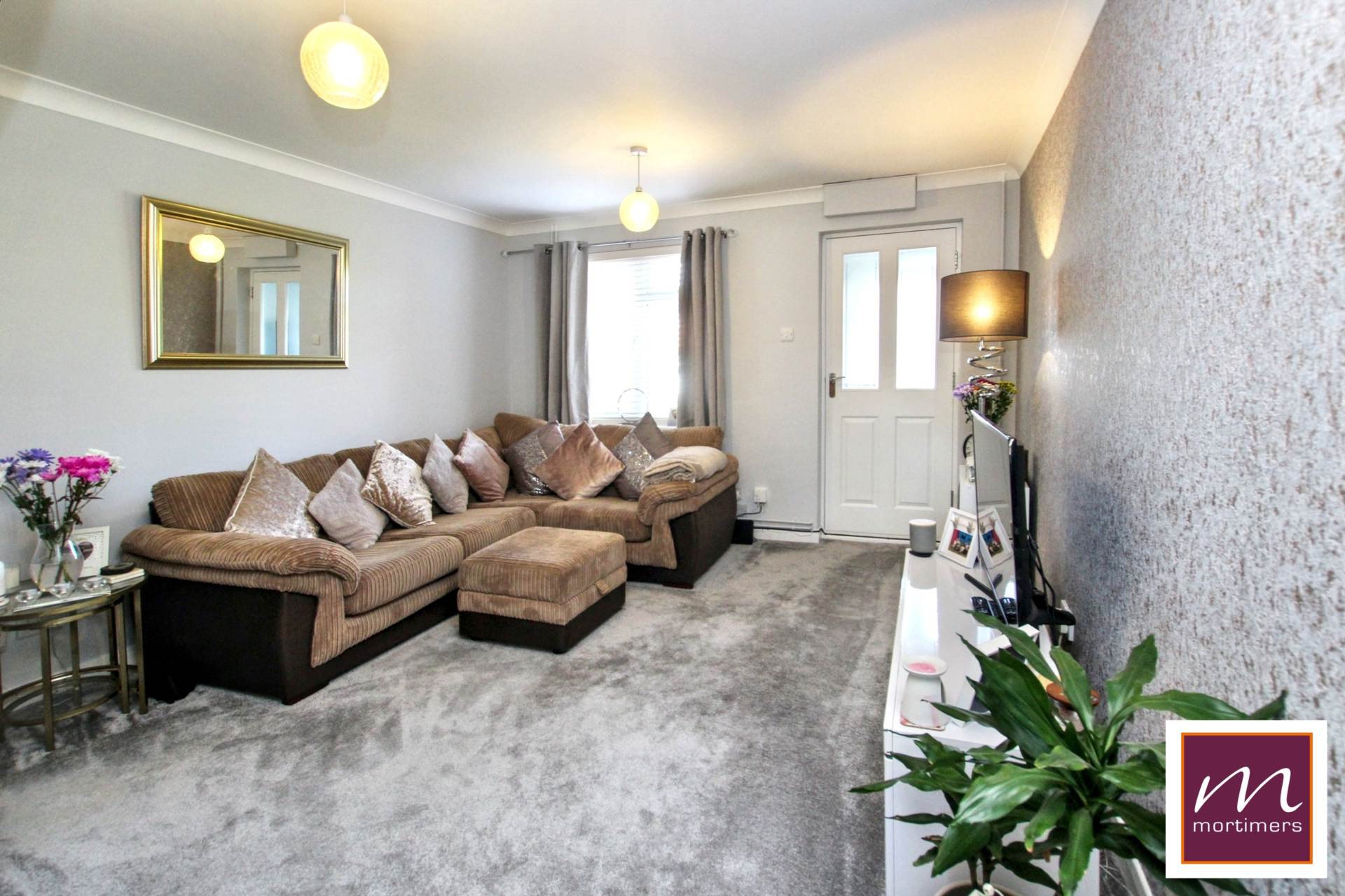 Additional Property Image 2 bedroom Terraced for sale in Aylesbury 5