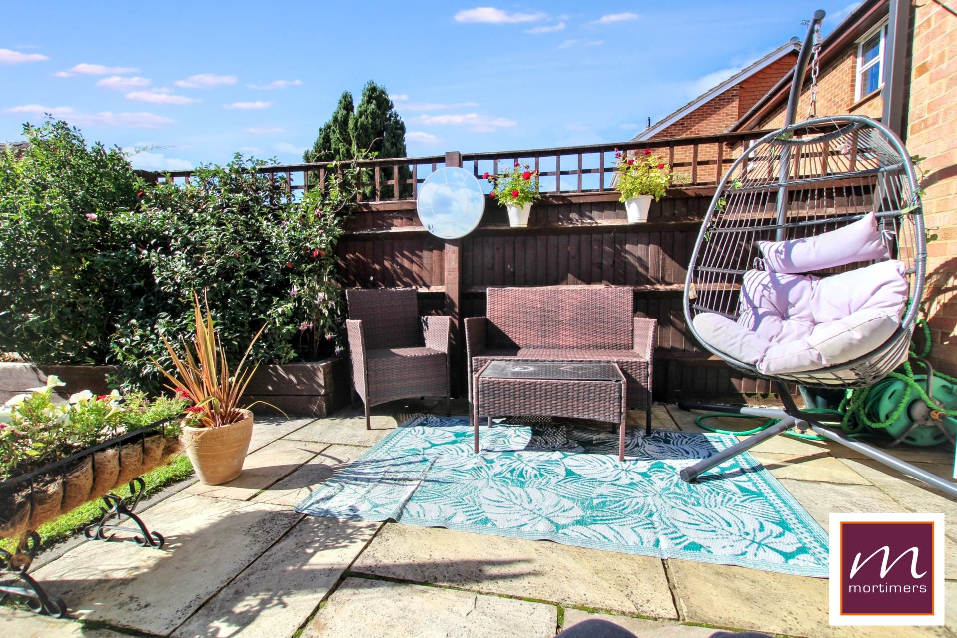 Additional Property Image 2 bedroom Terraced for sale in Aylesbury 11
