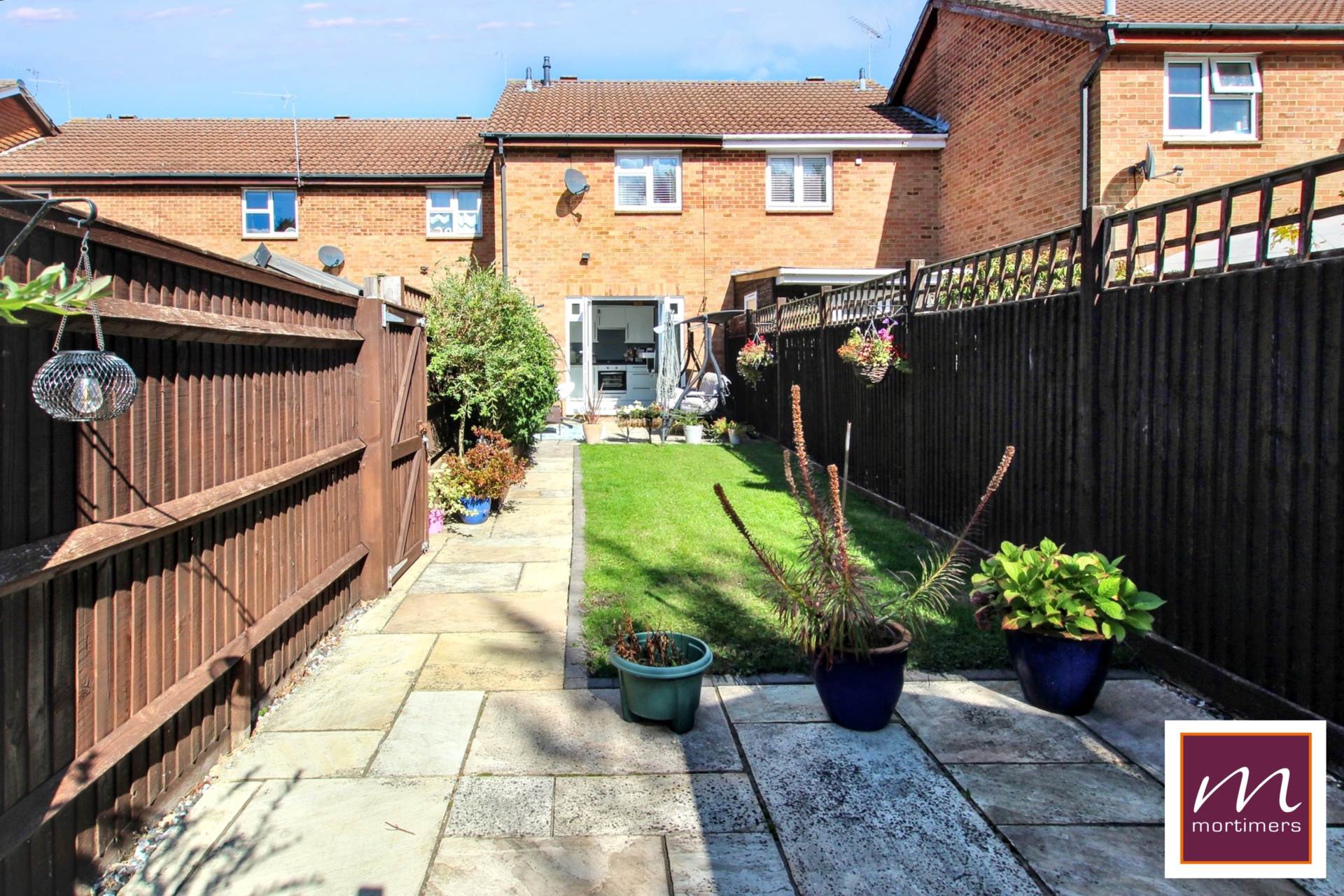 Additional Property Image 2 bedroom Terraced for sale in Aylesbury 13