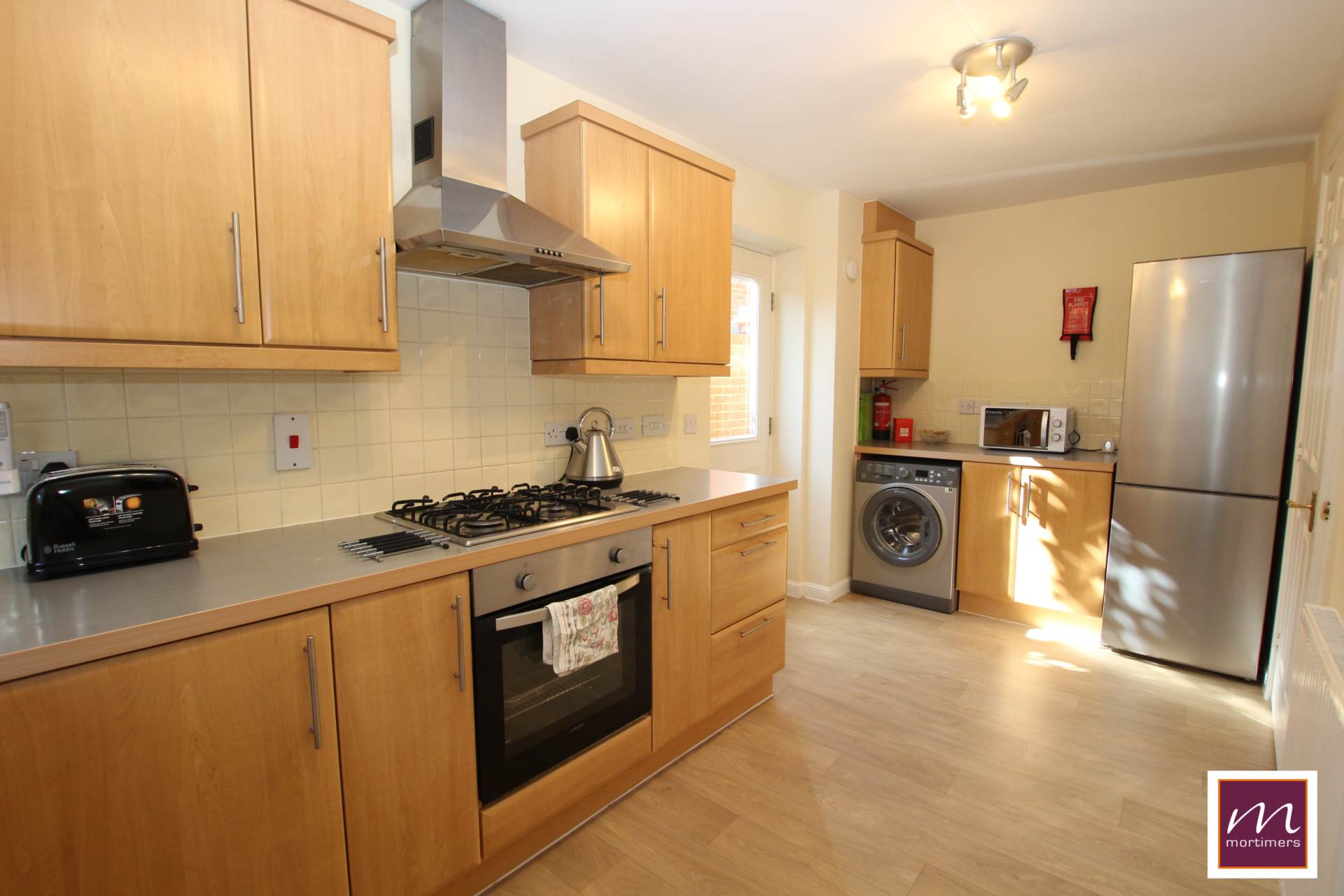 Additional Property Image 4 bedroom End of Terrace for sale in Aylesbury 2