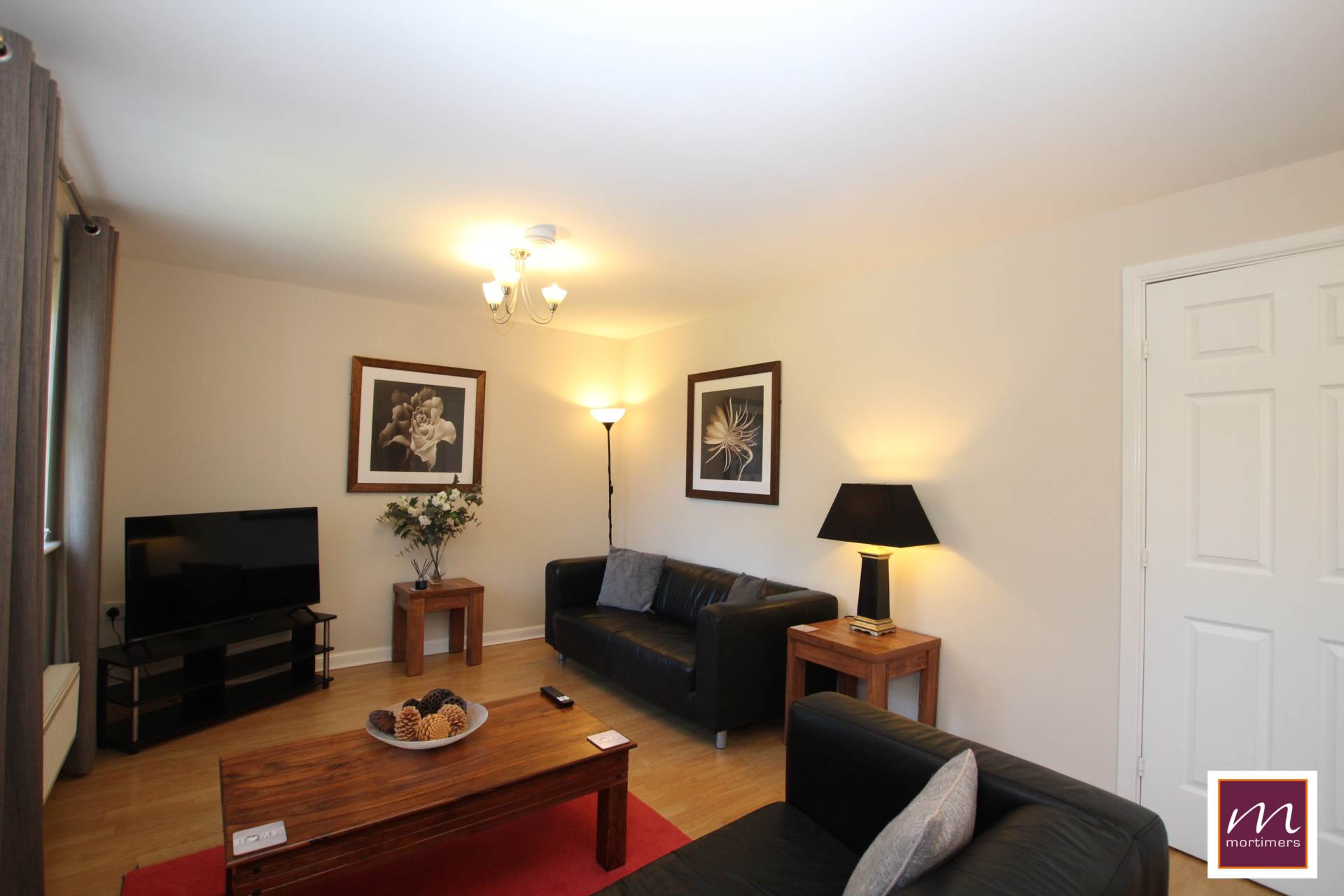 Additional Property Image 4 bedroom End of Terrace for sale in Aylesbury 6