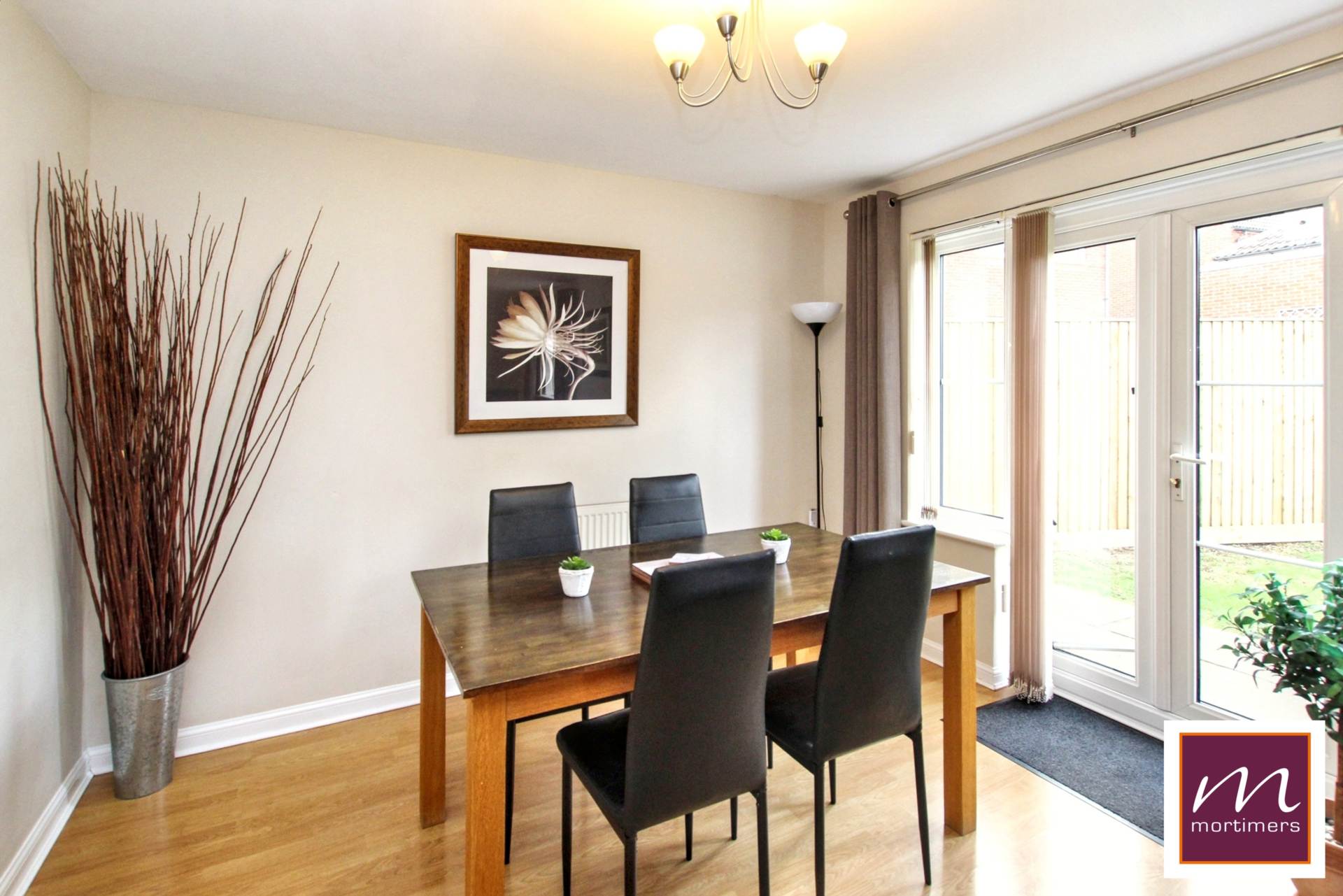 Additional Property Image 4 bedroom End of Terrace for sale in Aylesbury 10