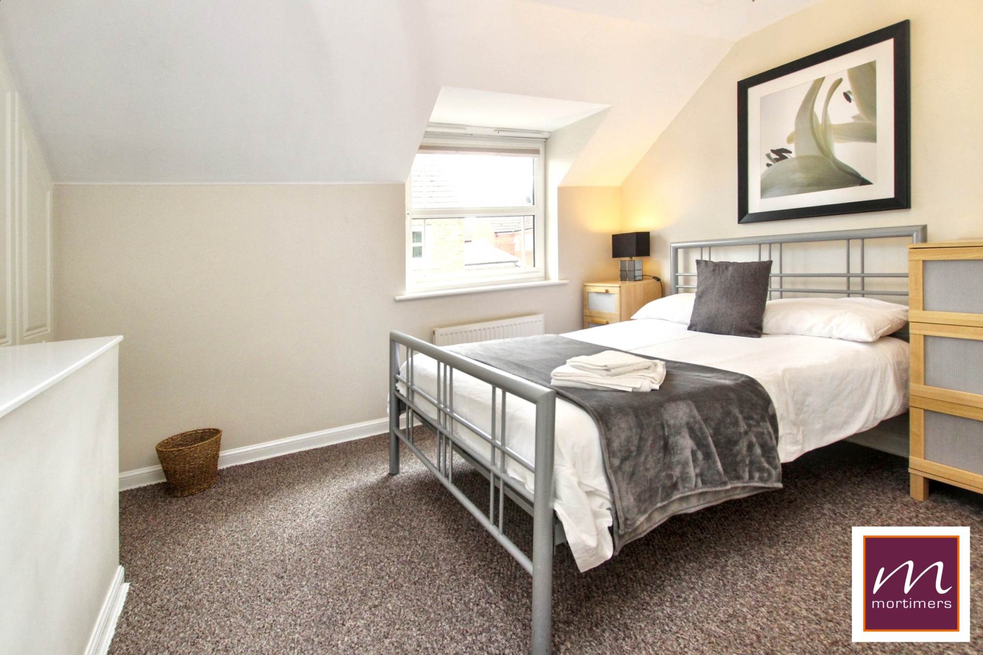 Additional Property Image 4 bedroom End of Terrace for sale in Aylesbury 17