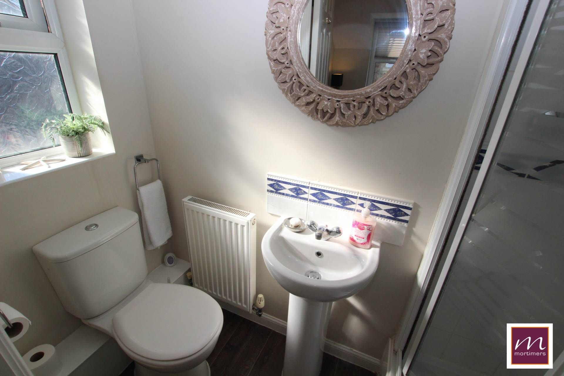 Additional Property Image 4 bedroom End of Terrace for sale in Aylesbury 18