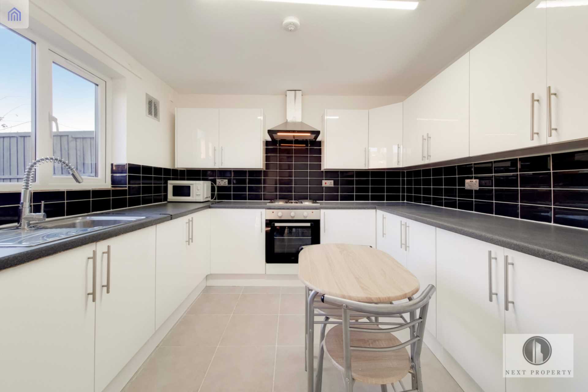 Additional Property Image 4 bedroom House to rent in London 7