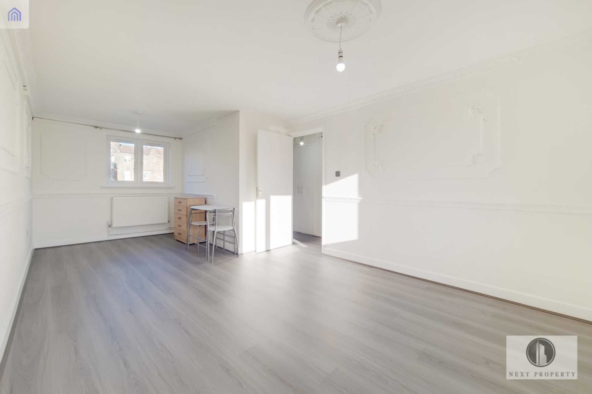 Additional Property Image 4 bedroom House to rent in London 9