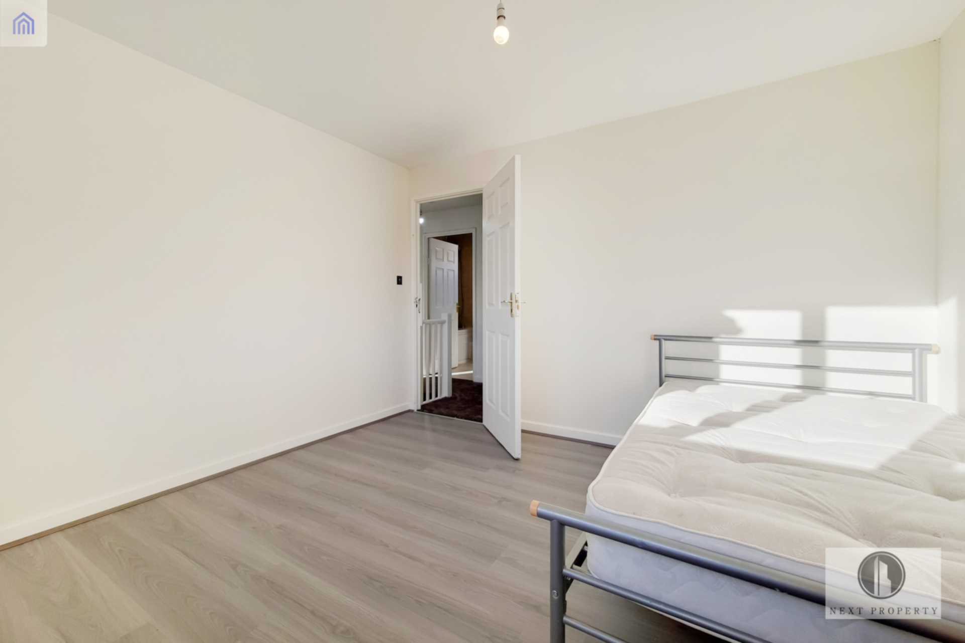 Additional Property Image 4 bedroom House to rent in London 16