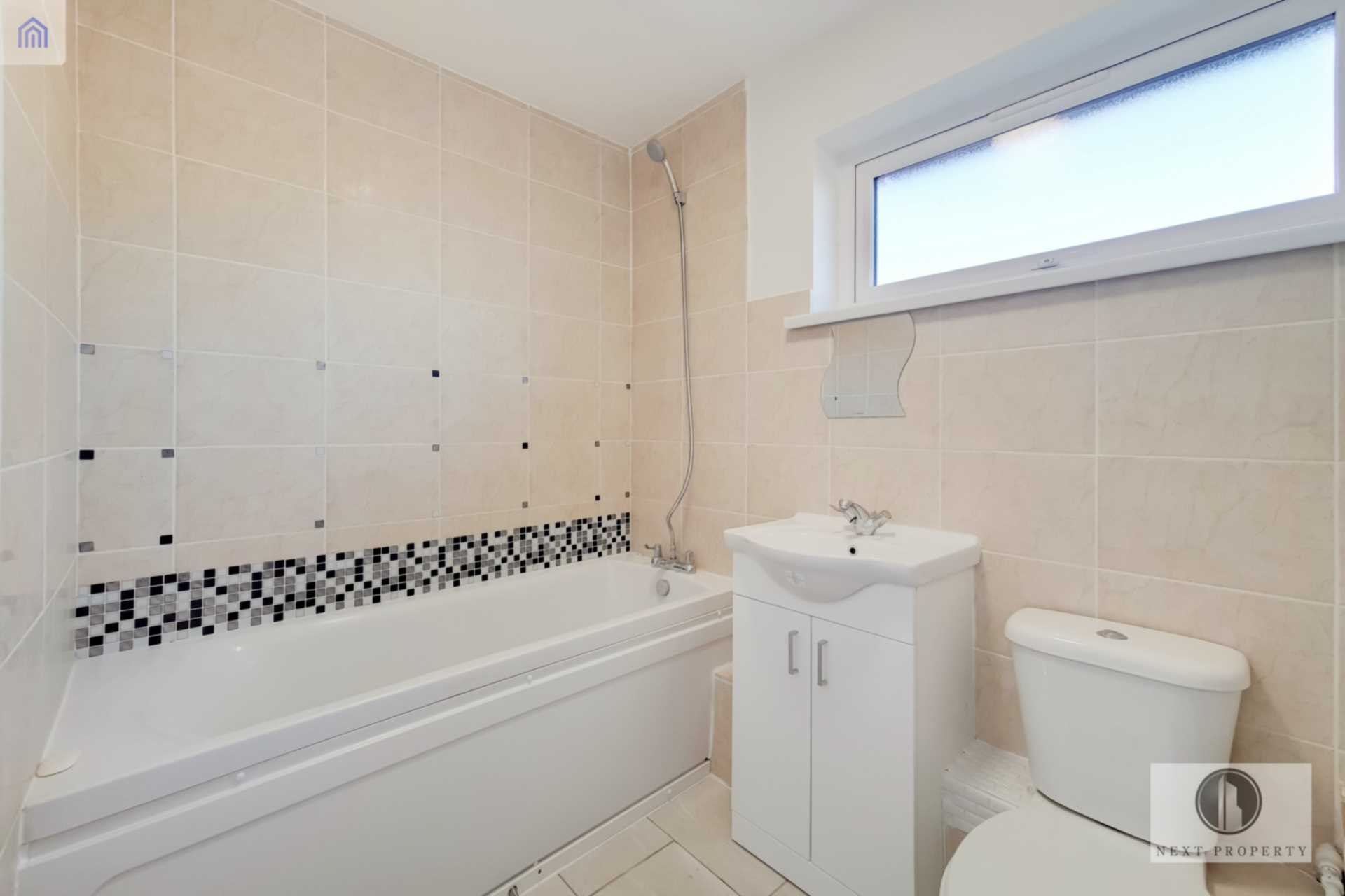 Additional Property Image 4 bedroom House to rent in London 22