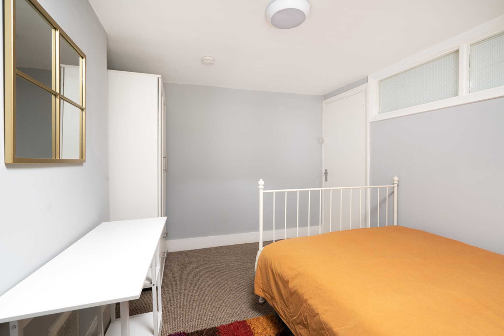 Additional Property Image 3 bedroom Maisonette to rent in London 9