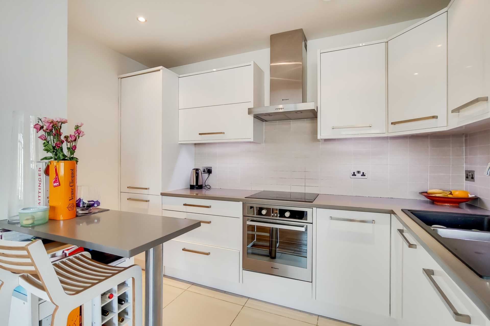 Additional Property Image 2 bedroom Flat to rent in London 2
